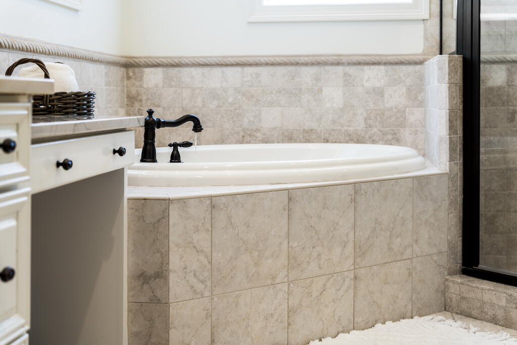 4748 ocean Boulevard