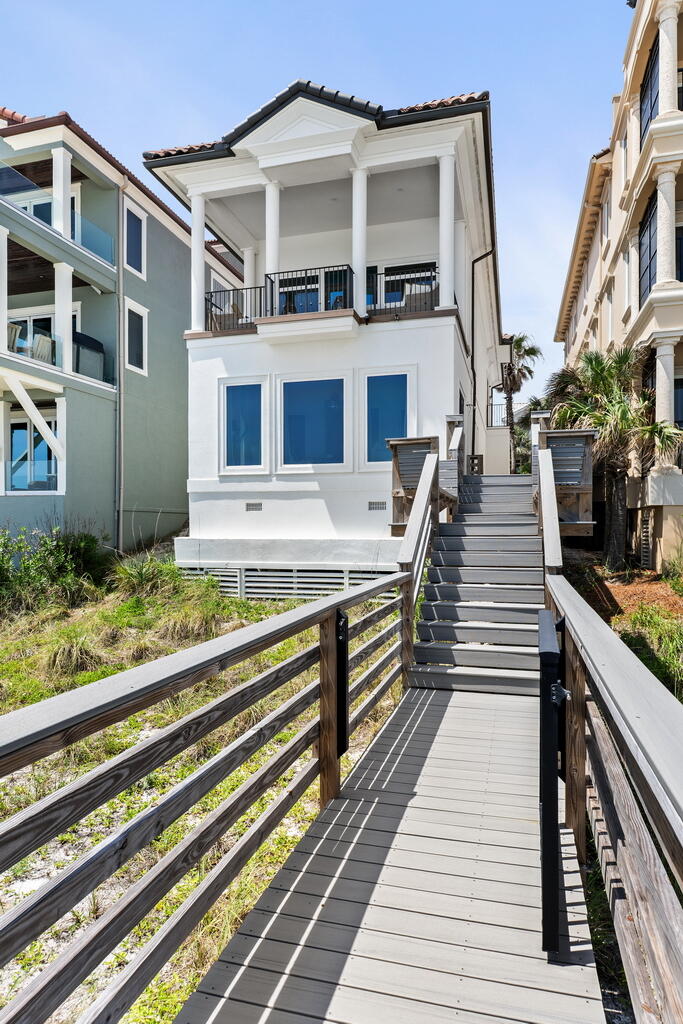 4748 ocean Boulevard