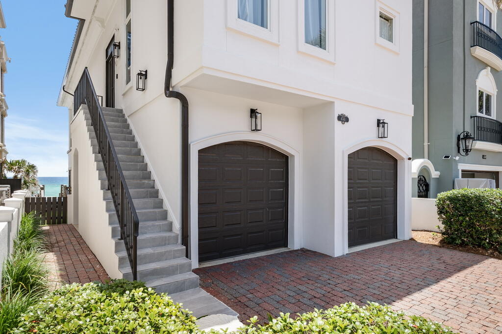 4748 ocean Boulevard