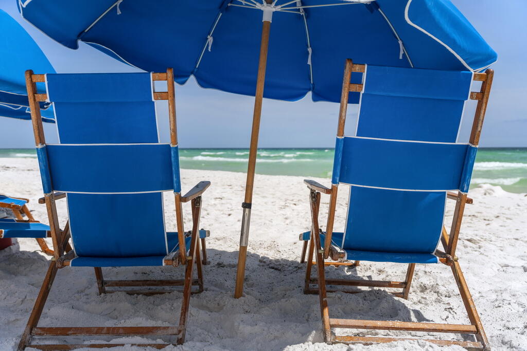 4748 ocean Boulevard