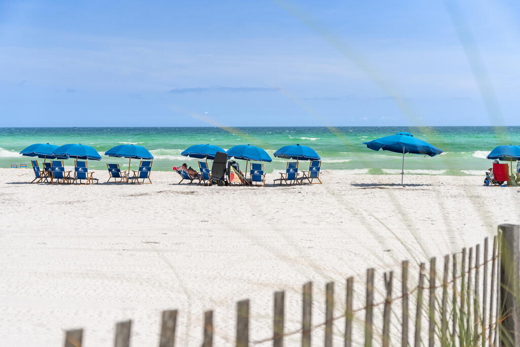 4748 ocean Boulevard