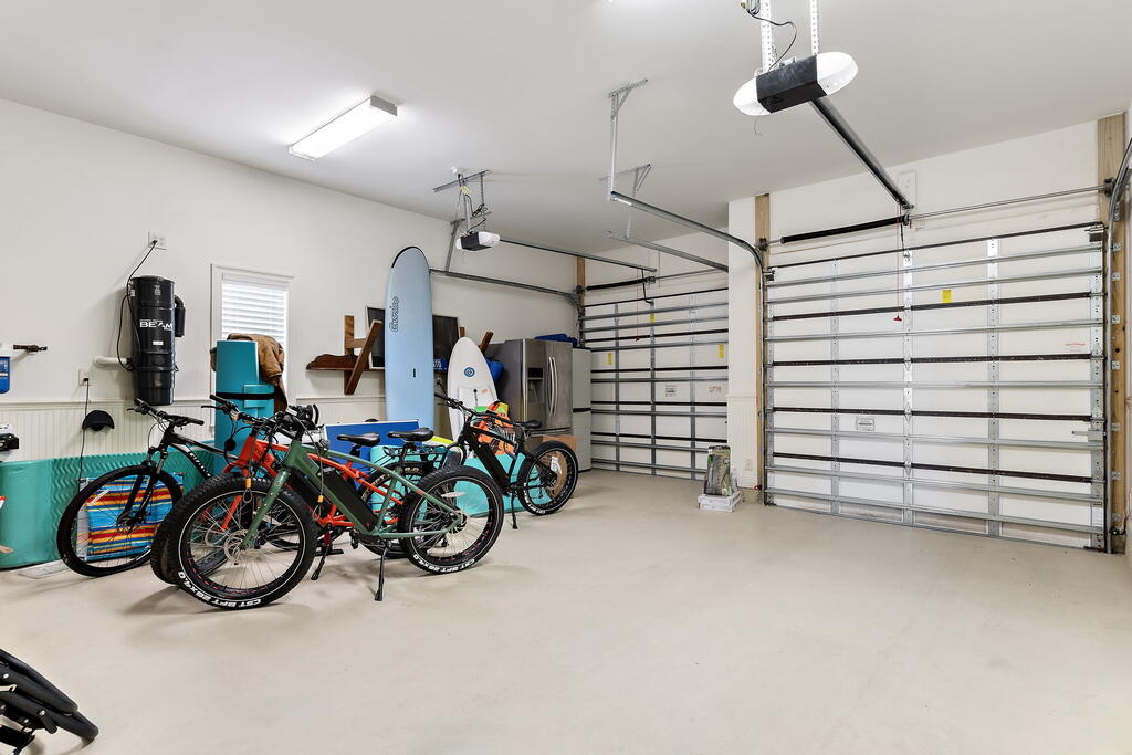 4748 ocean Boulevard