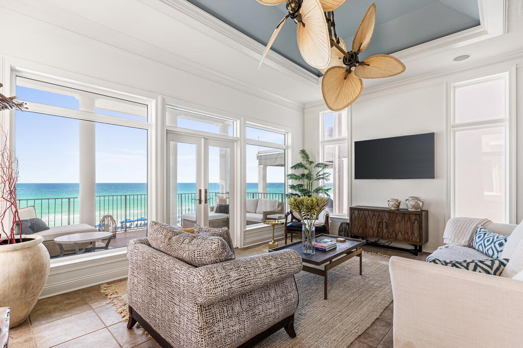 4748 ocean Boulevard