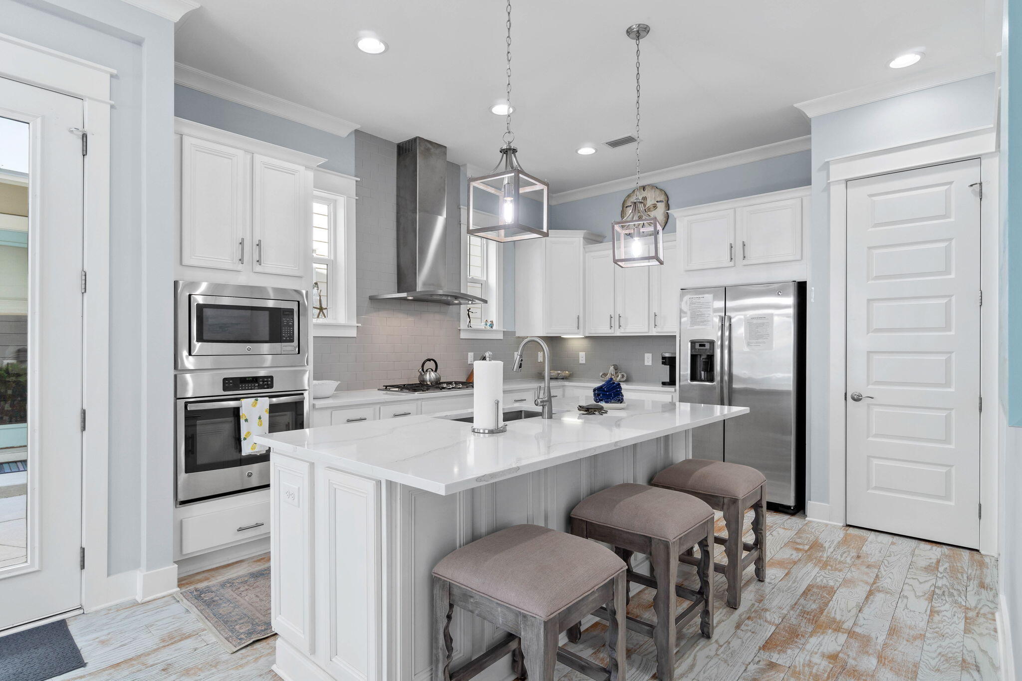 75 York Lane, UNIT B