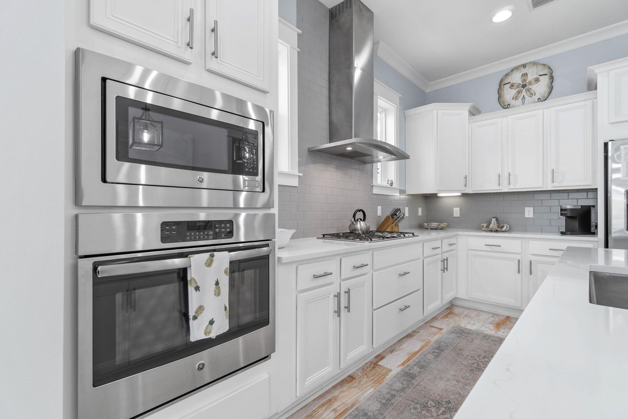 75 York Lane, UNIT B