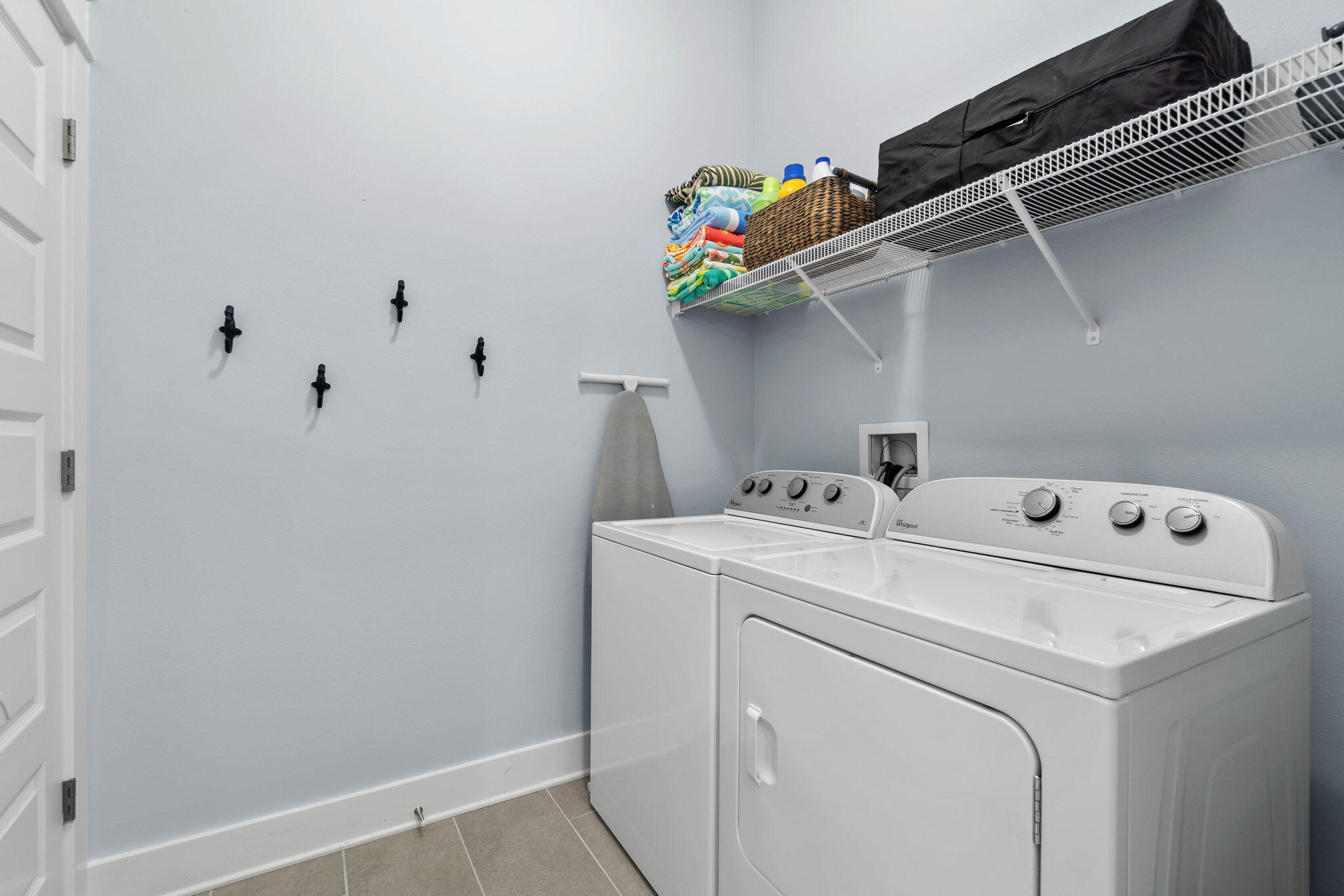 75 York Lane, UNIT B