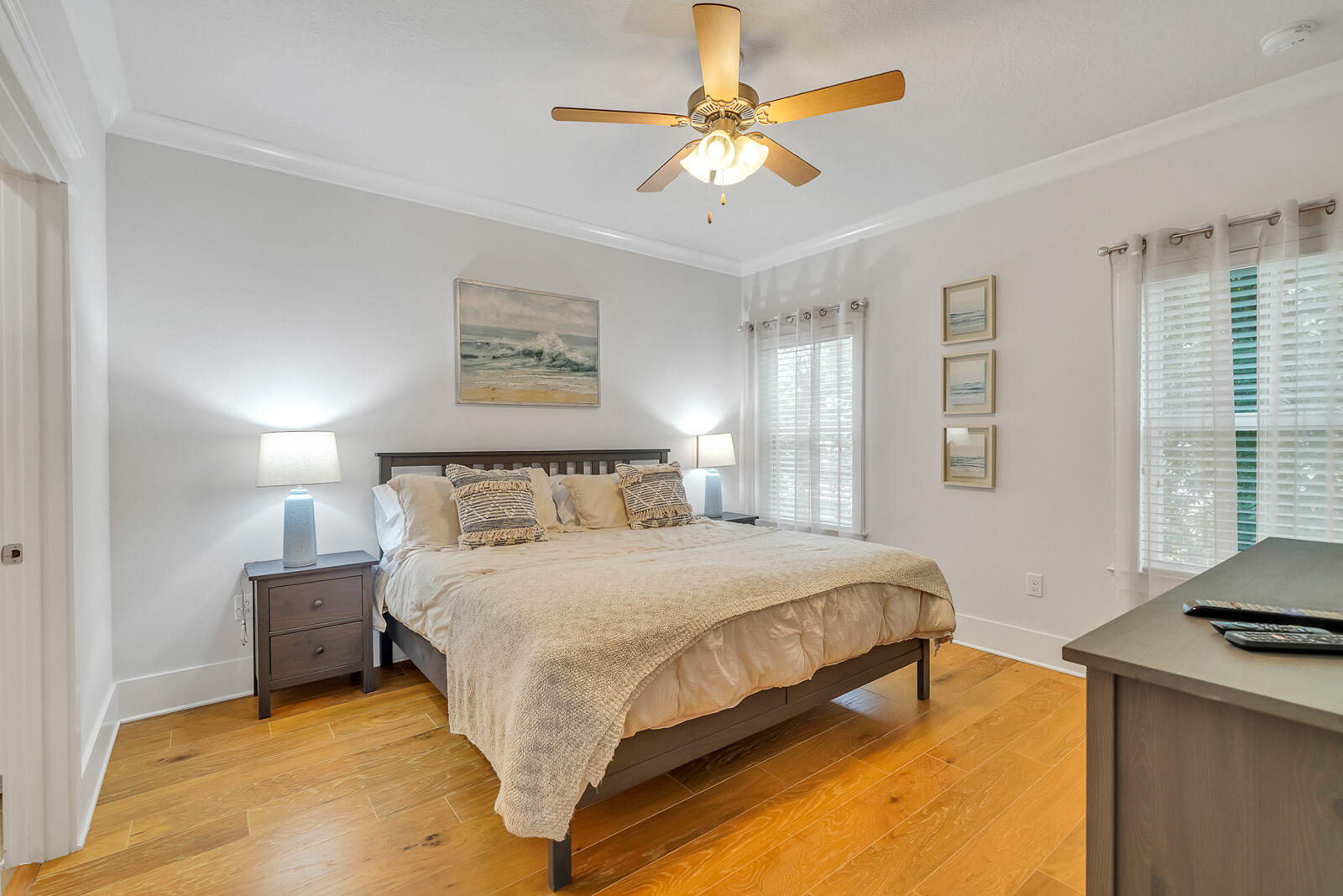 386 Grande Pointe Circle