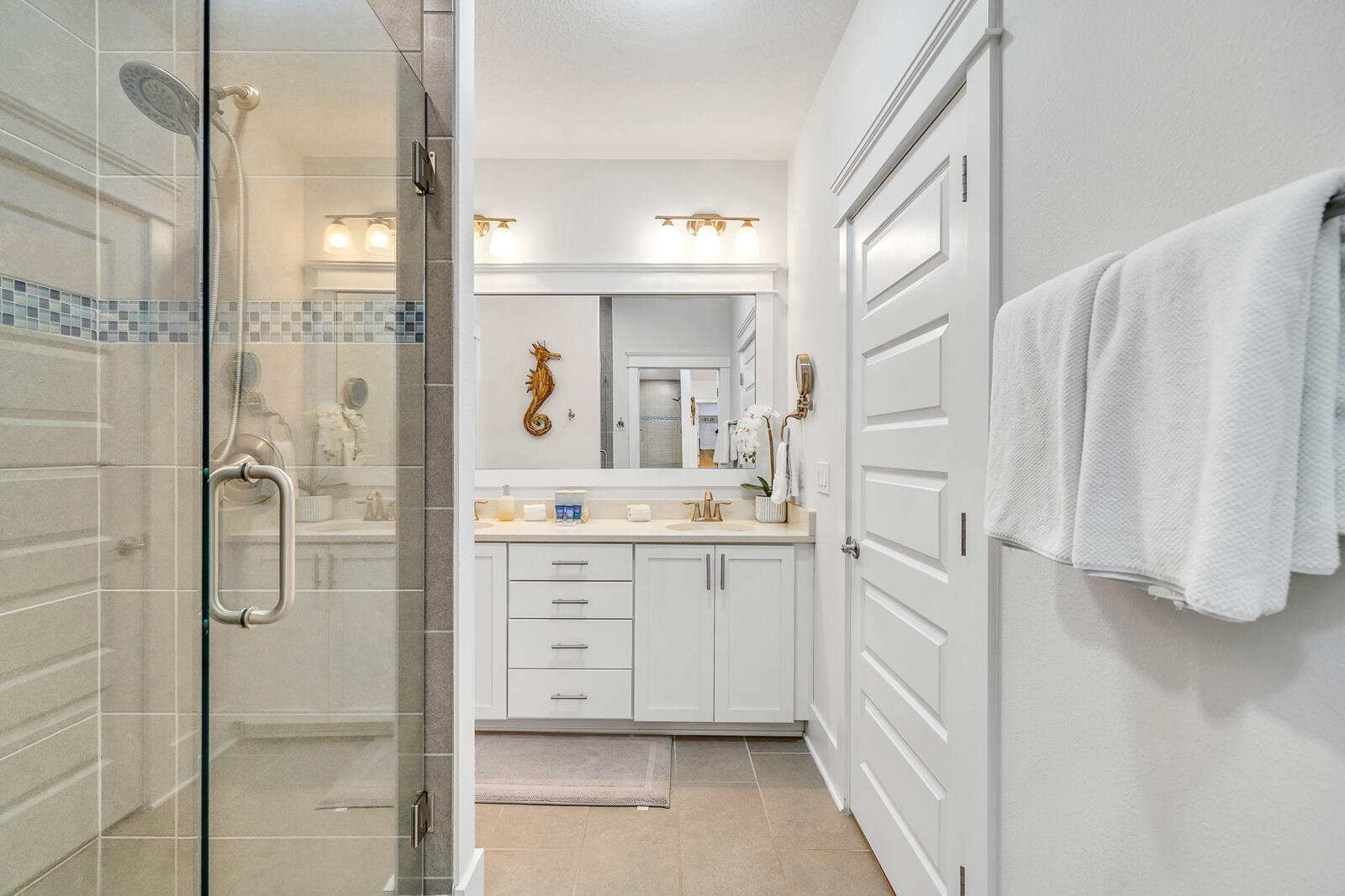 386 Grande Pointe Circle