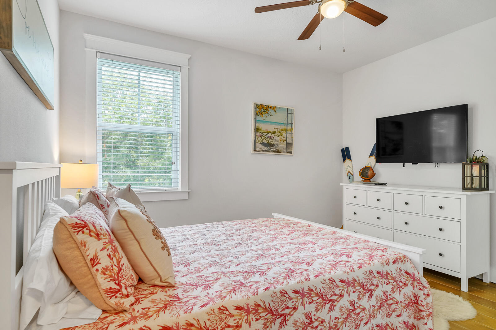 386 Grande Pointe Circle