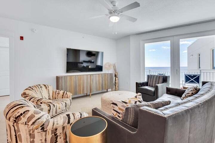 858 Scallop Court, 600