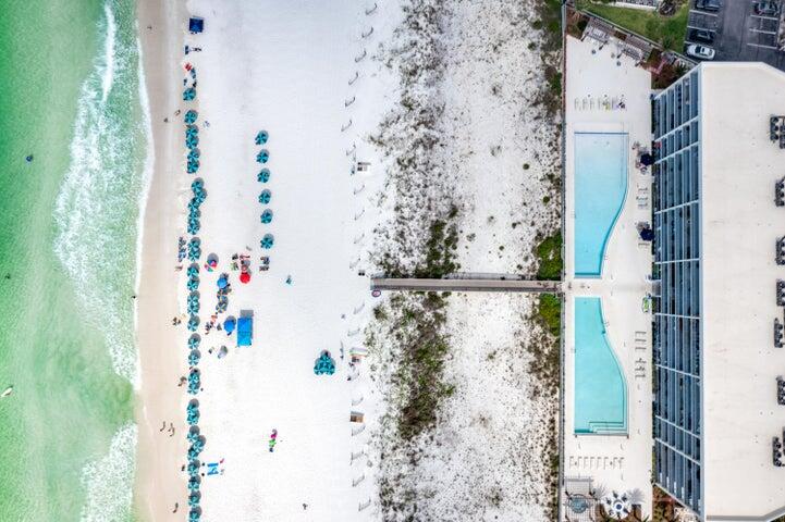 858 Scallop Court, 600