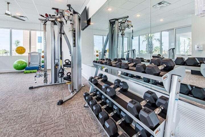858 Scallop Court, 600