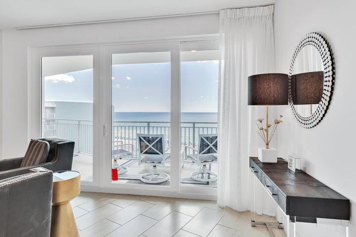 858 Scallop Court, 600