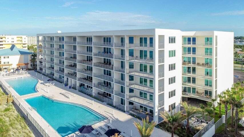 858 Scallop Court, 600