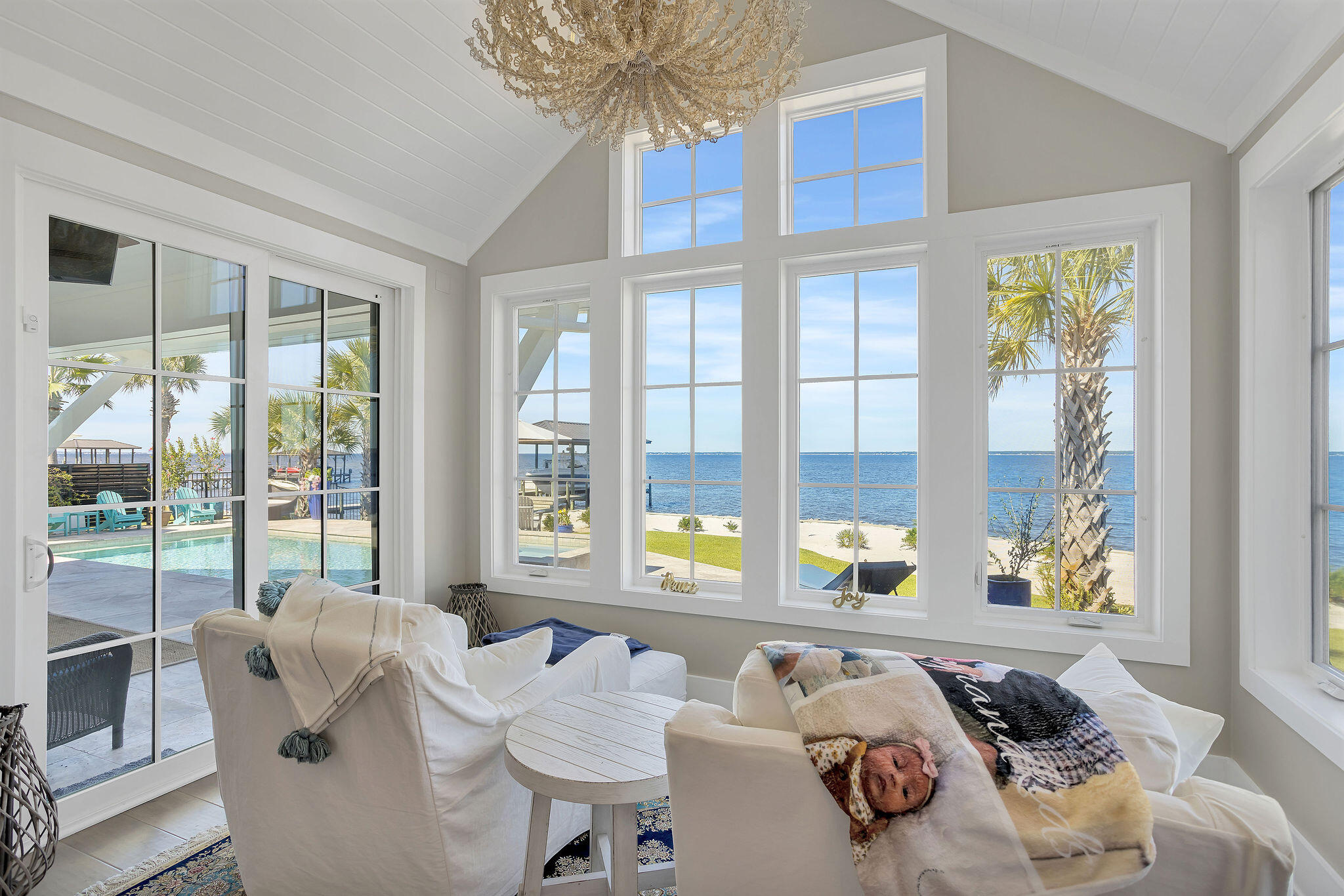 37 Driftwood Court
