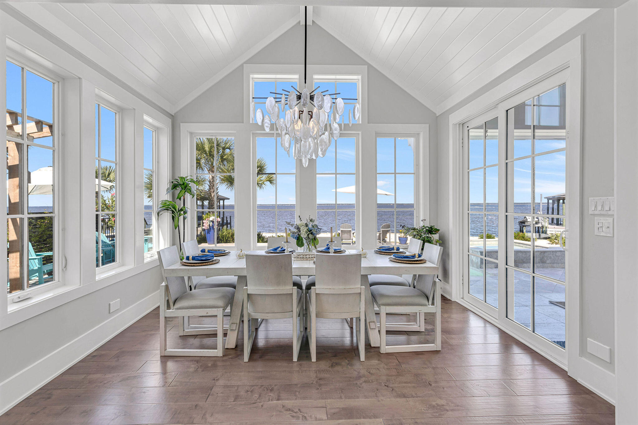 37 Driftwood Court