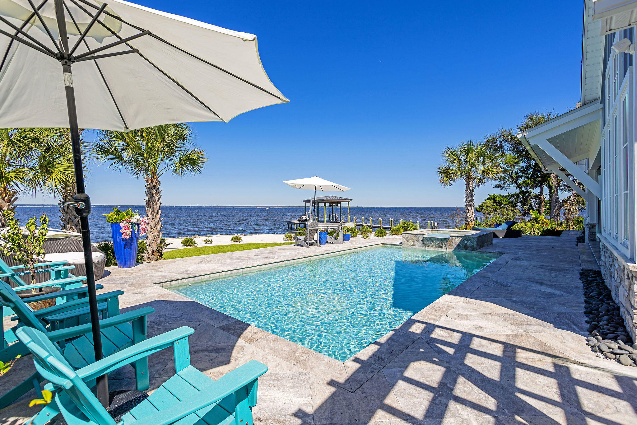 37 Driftwood Court