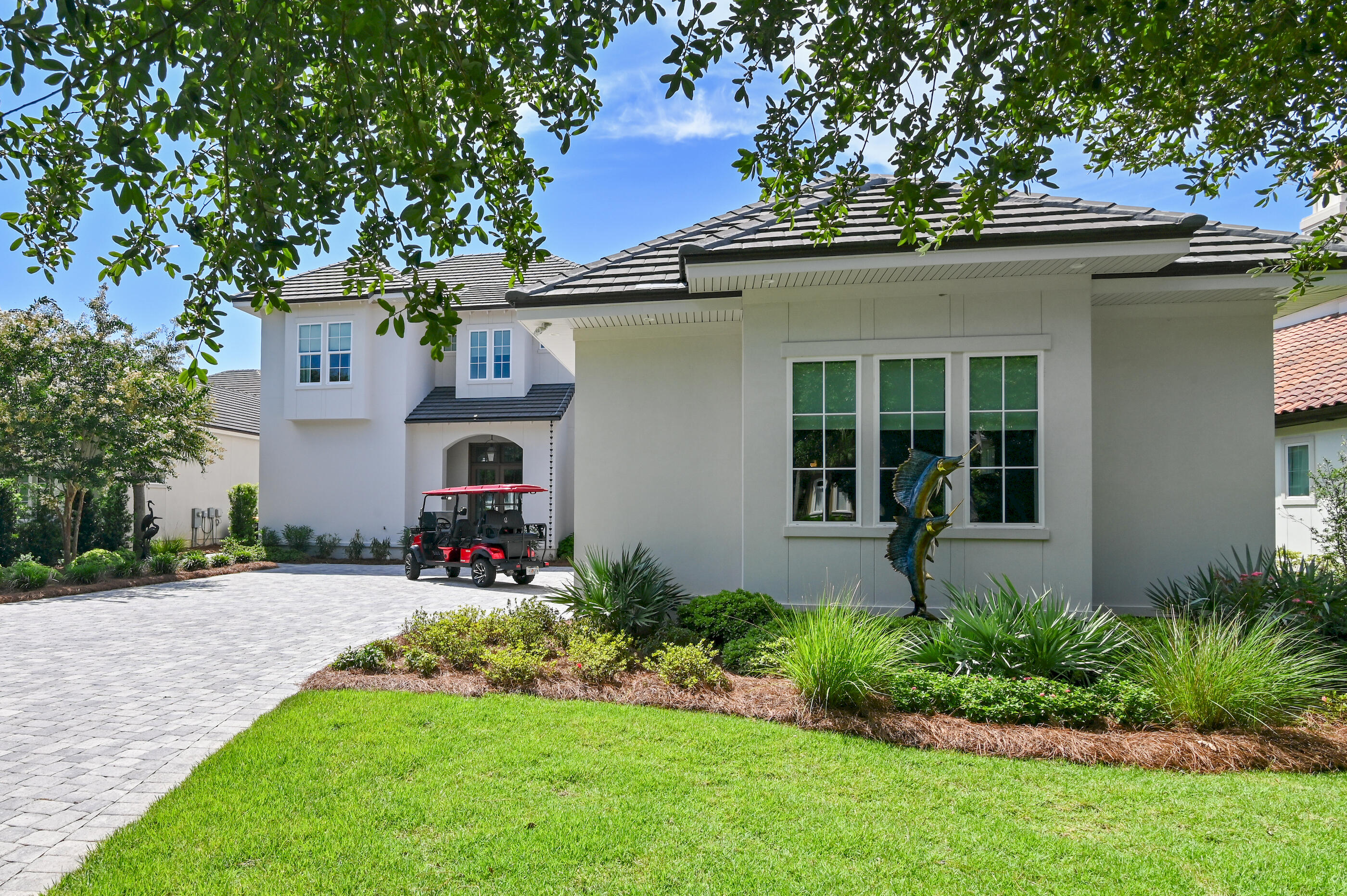 298 Corinthian Place