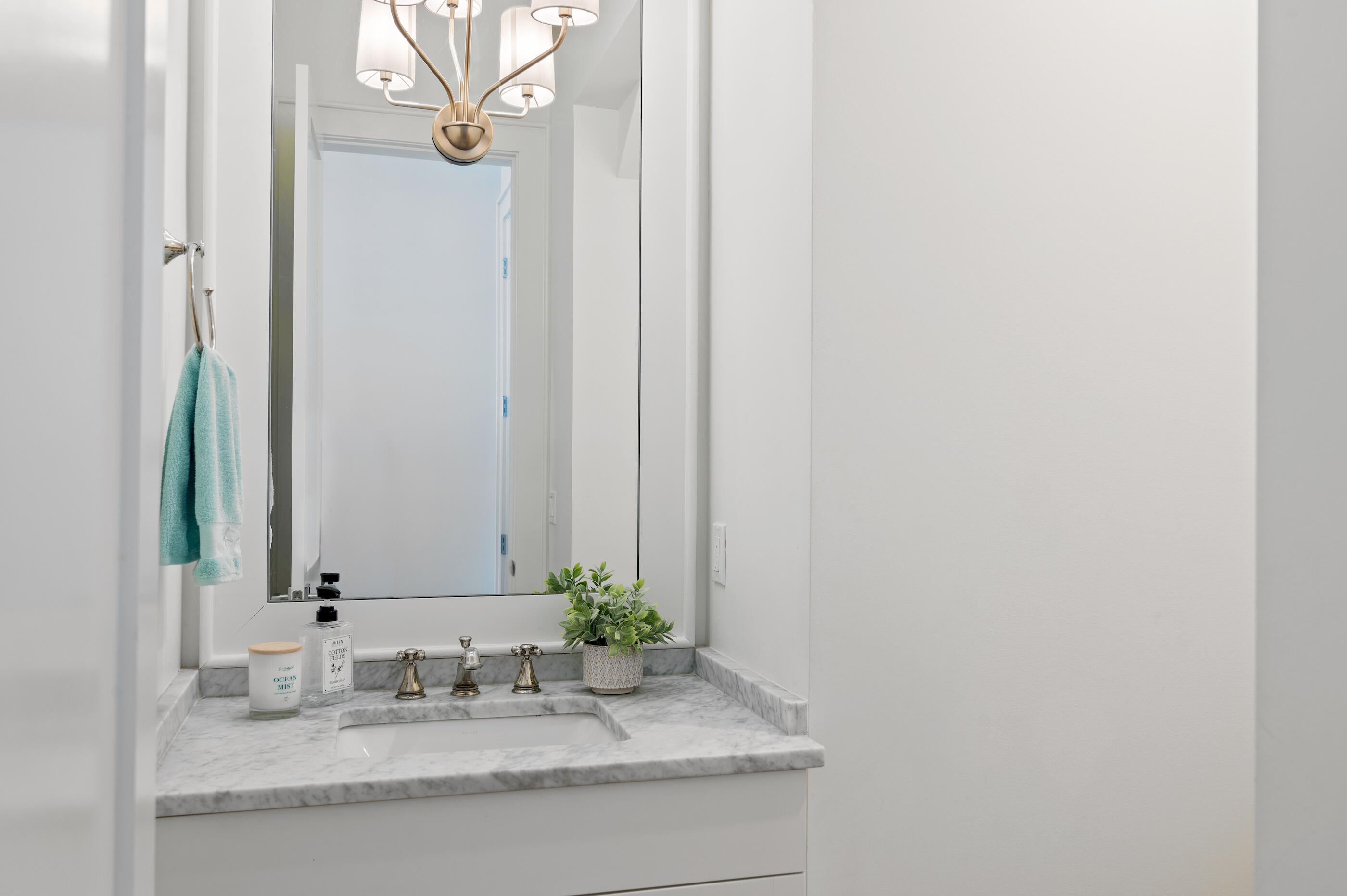 298 Corinthian Place