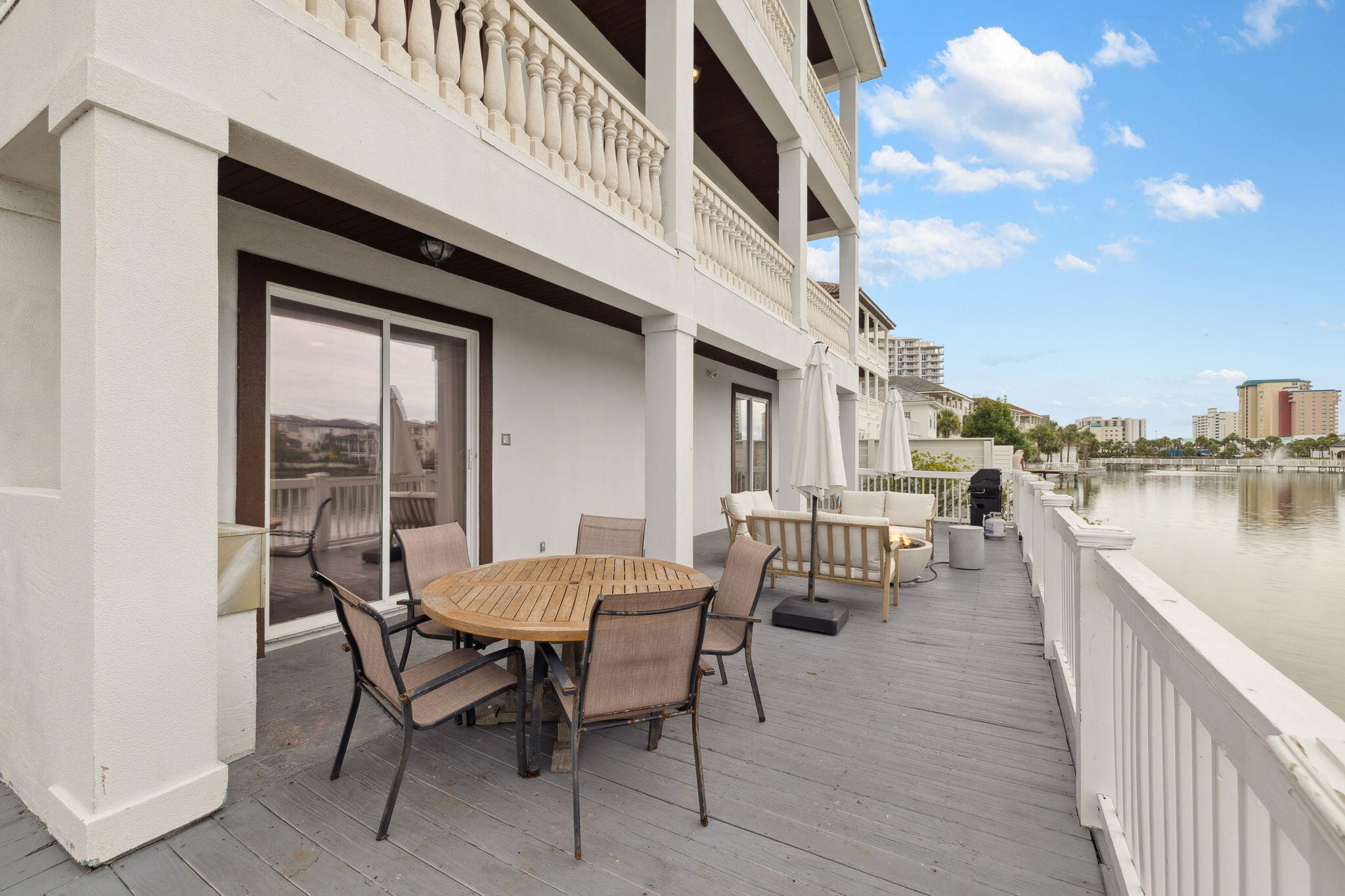 3878 Sand Dune Court