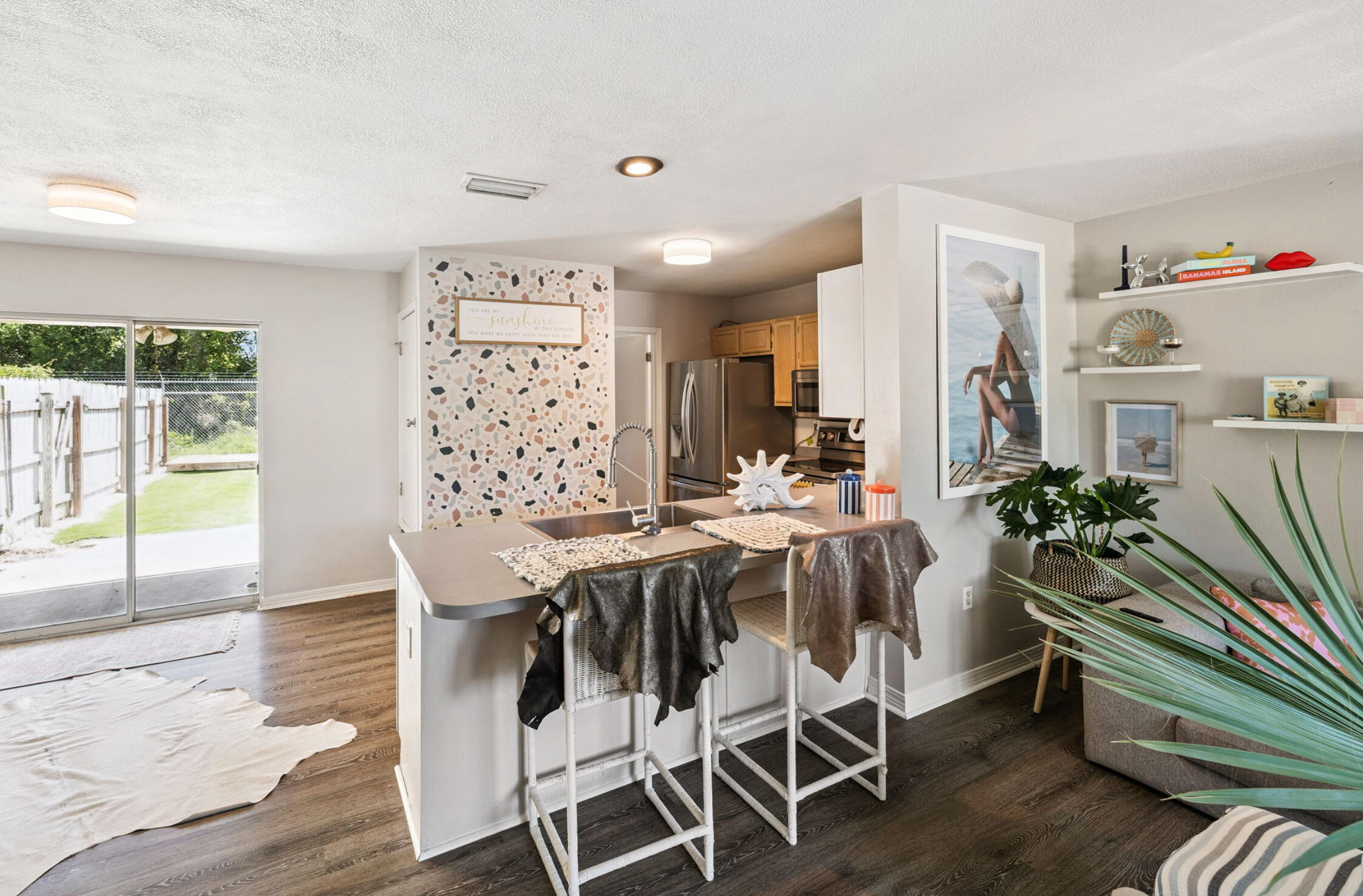 73 Crest Place
