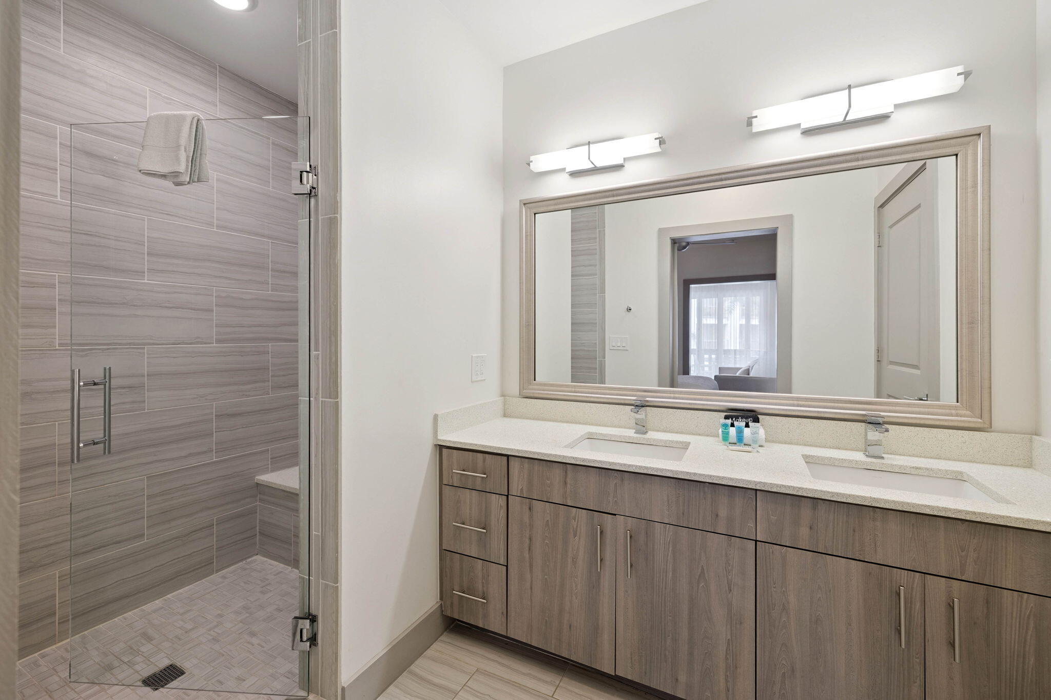 10941 E Co Highway 30A, 125