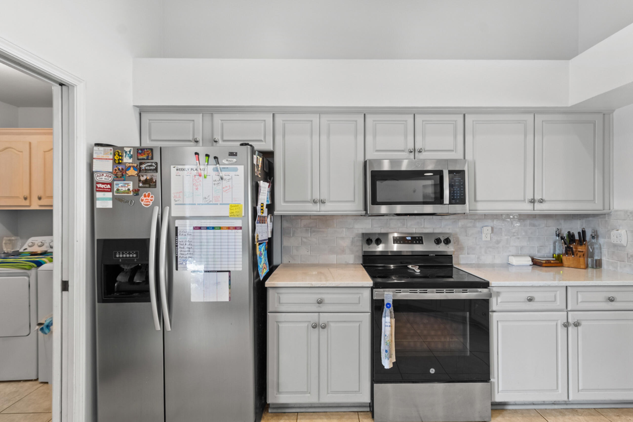 1908 Rue La Fountaine