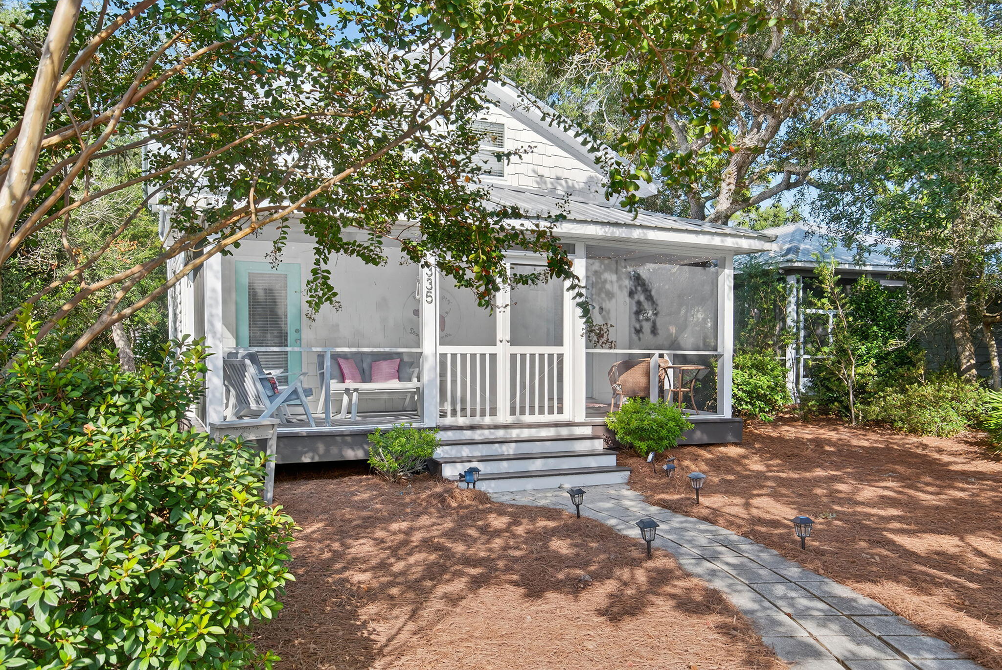 335 San Juan Avenue