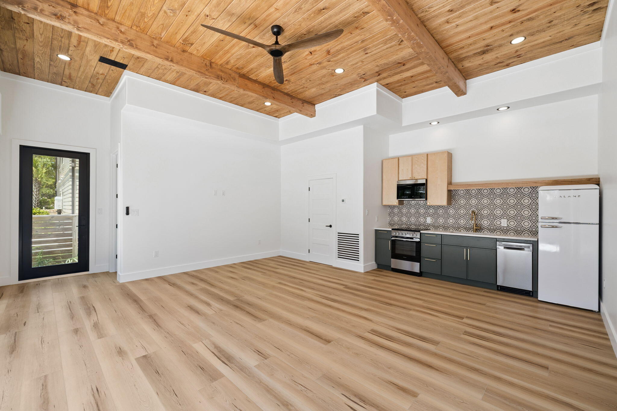 129 Oyster Lake Drive