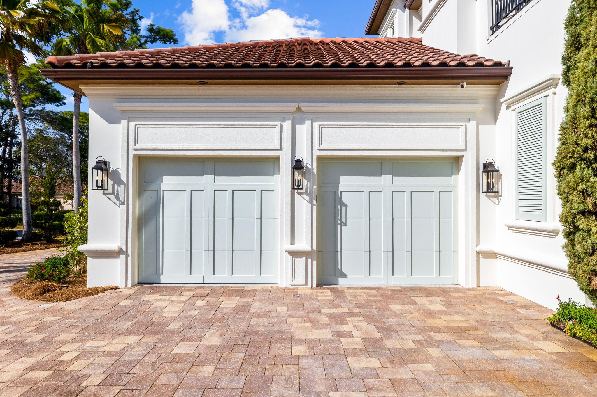 3203 Bay Estates Circle