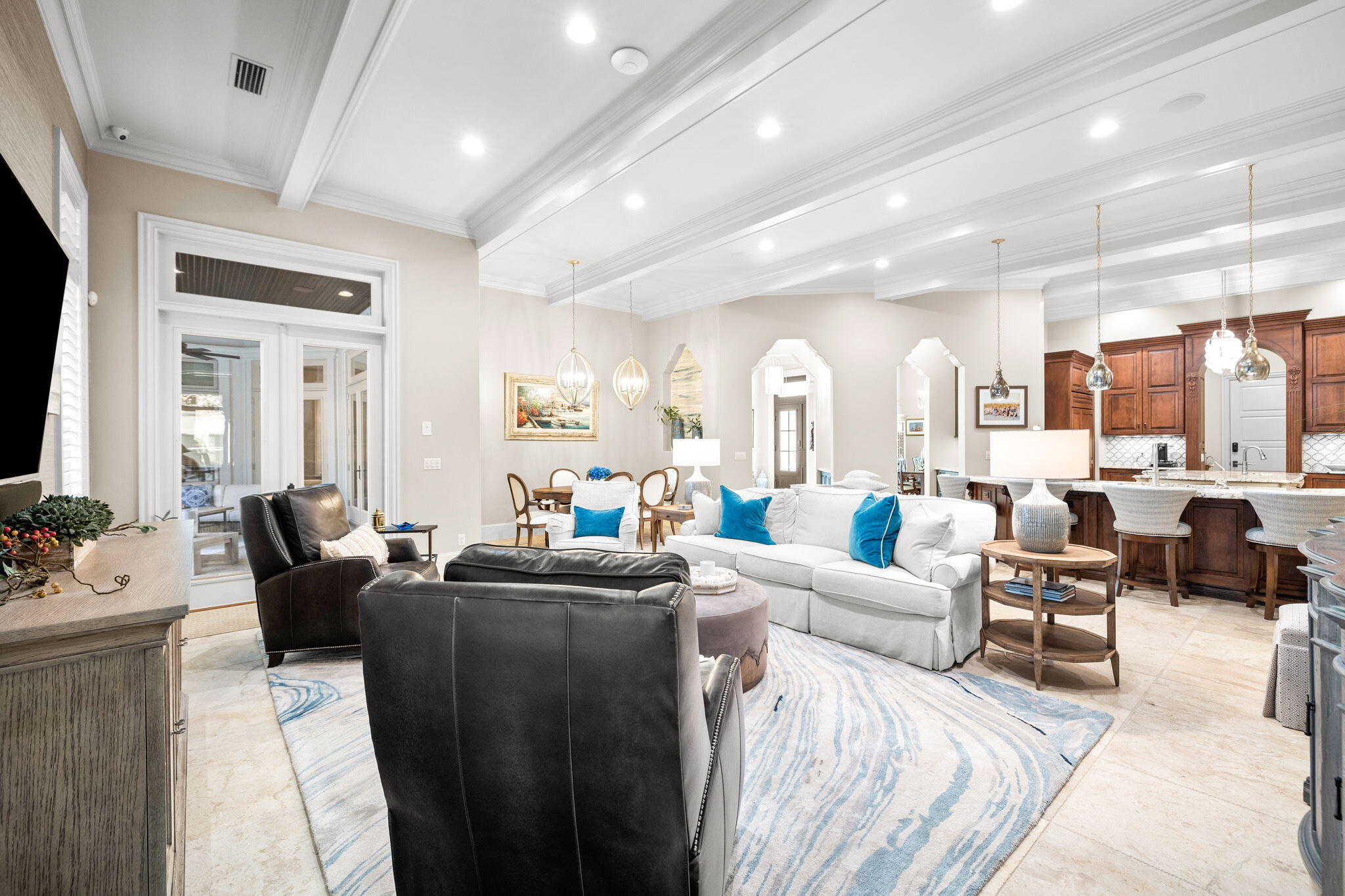 3203 Bay Estates Circle