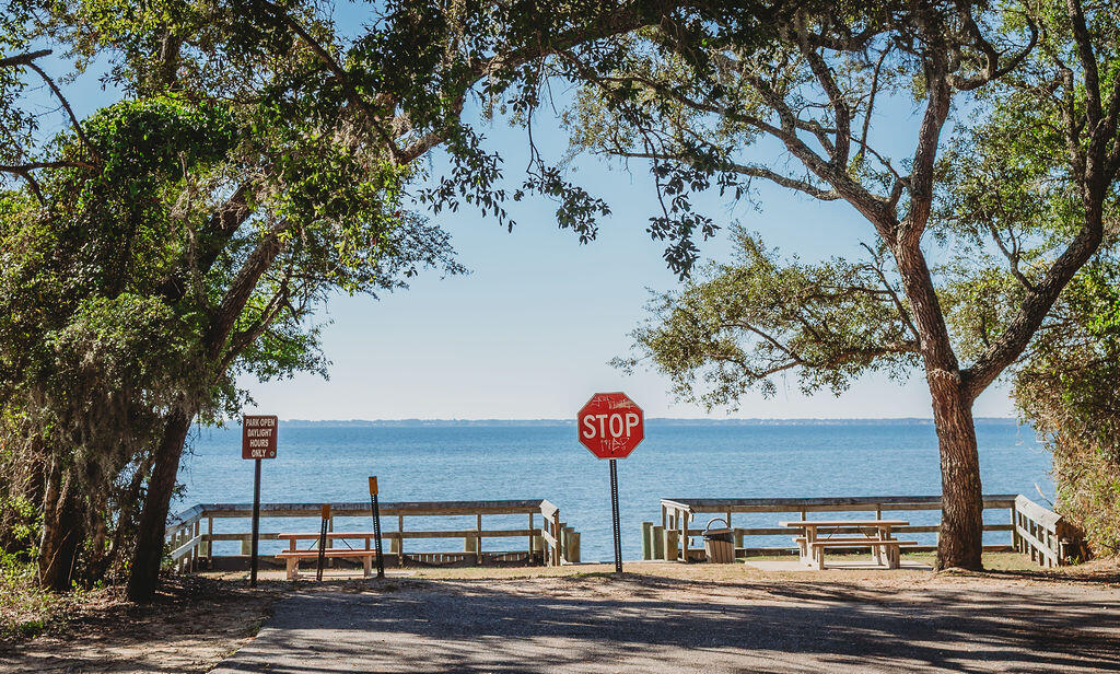 TBD Robert Avenue, Niceville