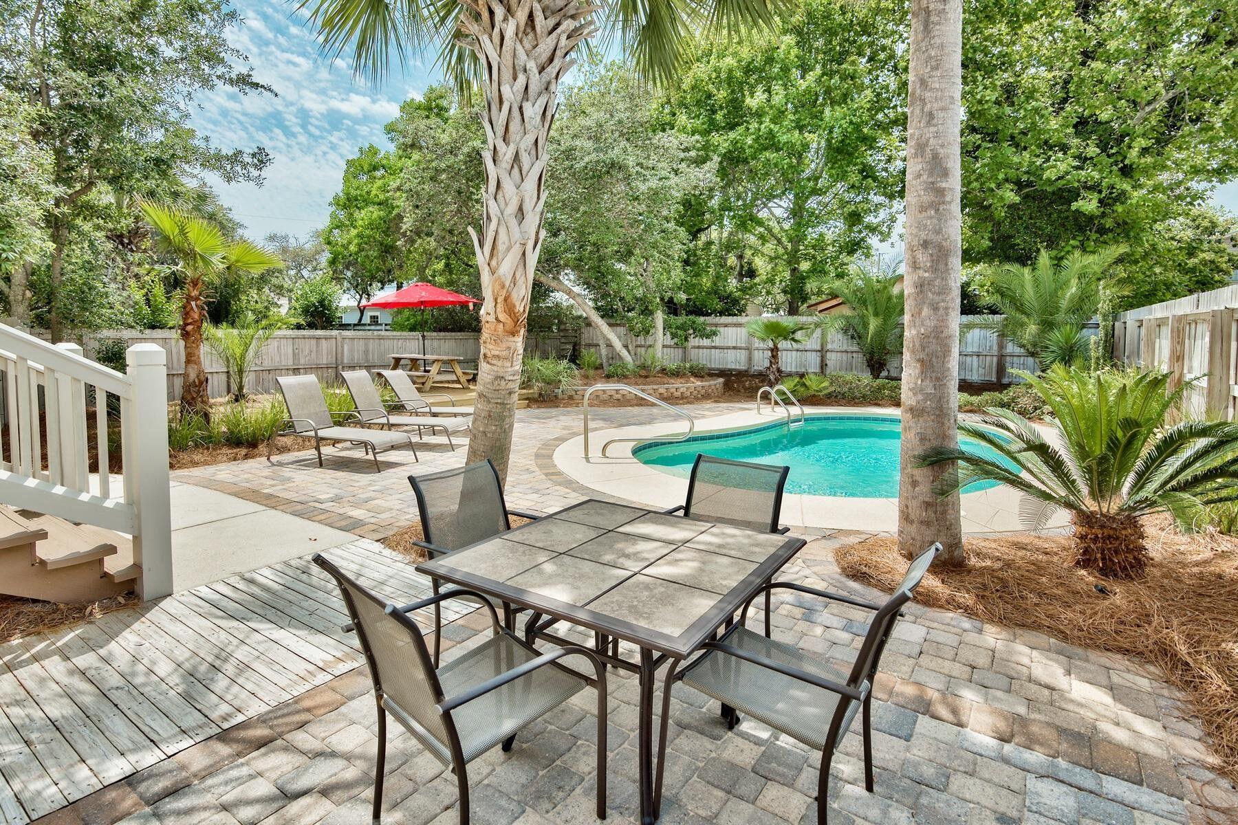80 Dolphin Street, Destin