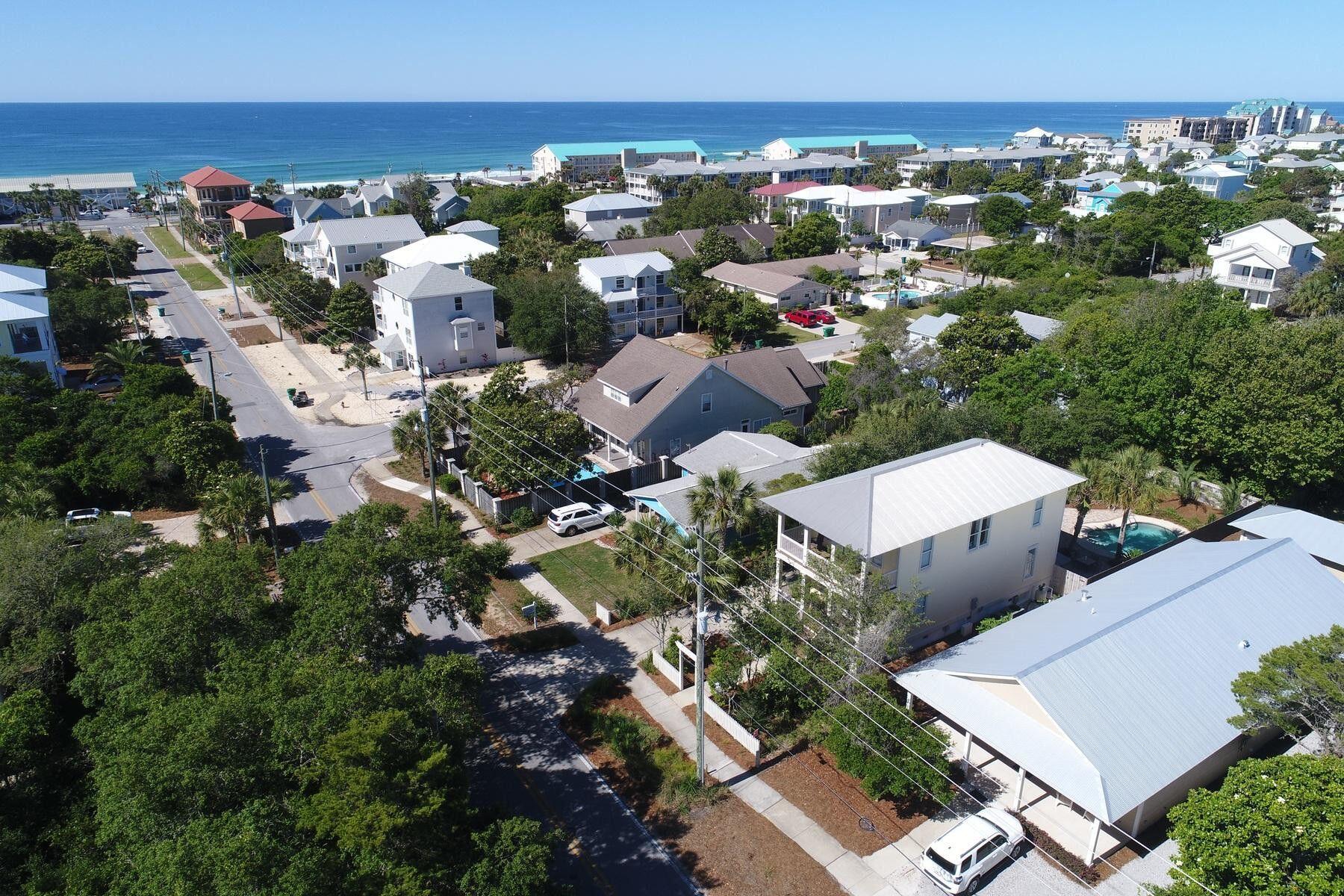 80 Dolphin Street, Destin