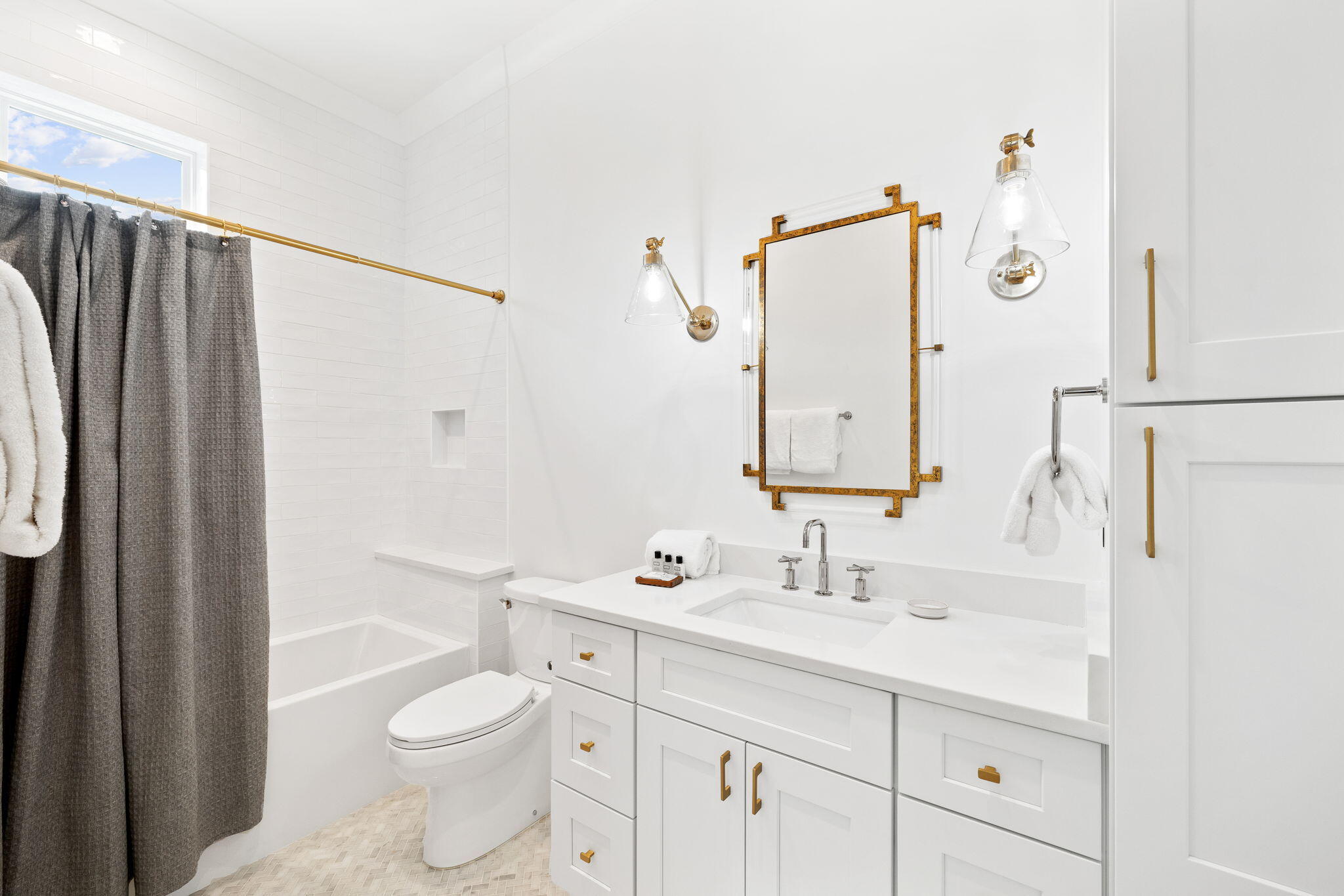 127 Oyster Lake Drive