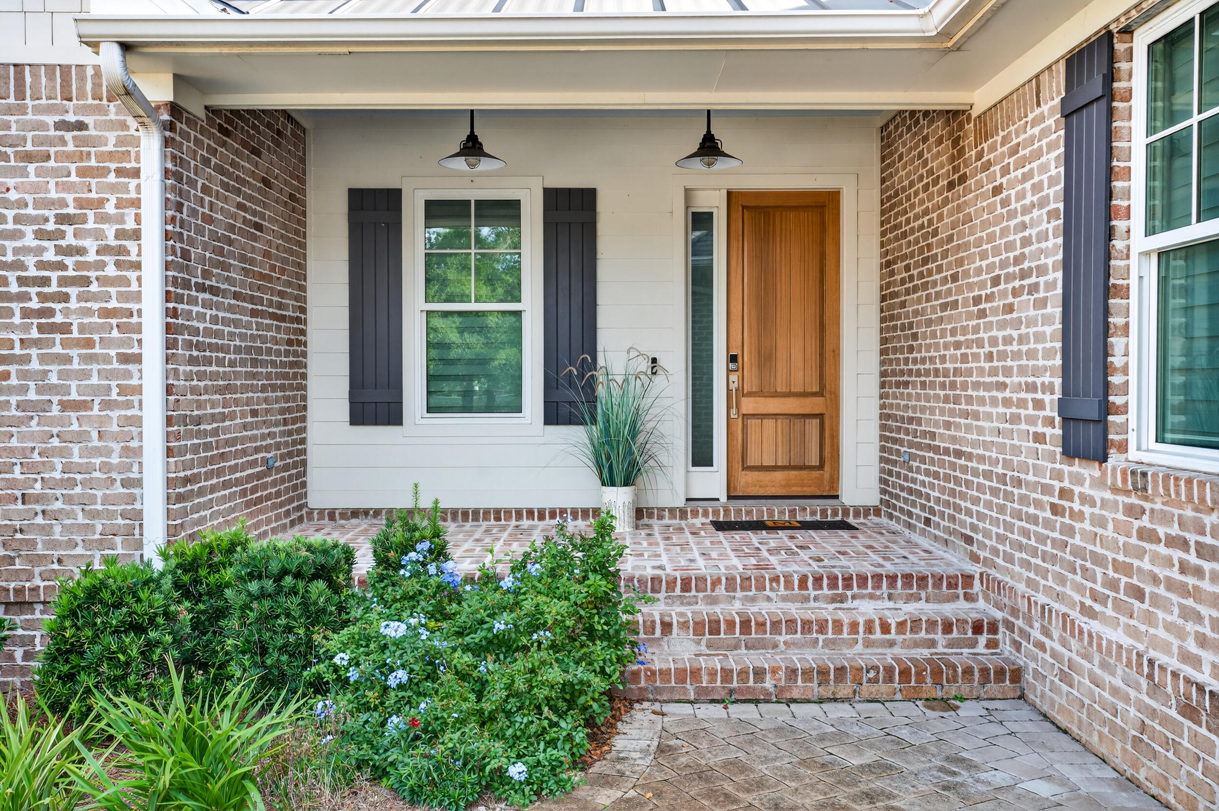 901 Peacocks Point Drive