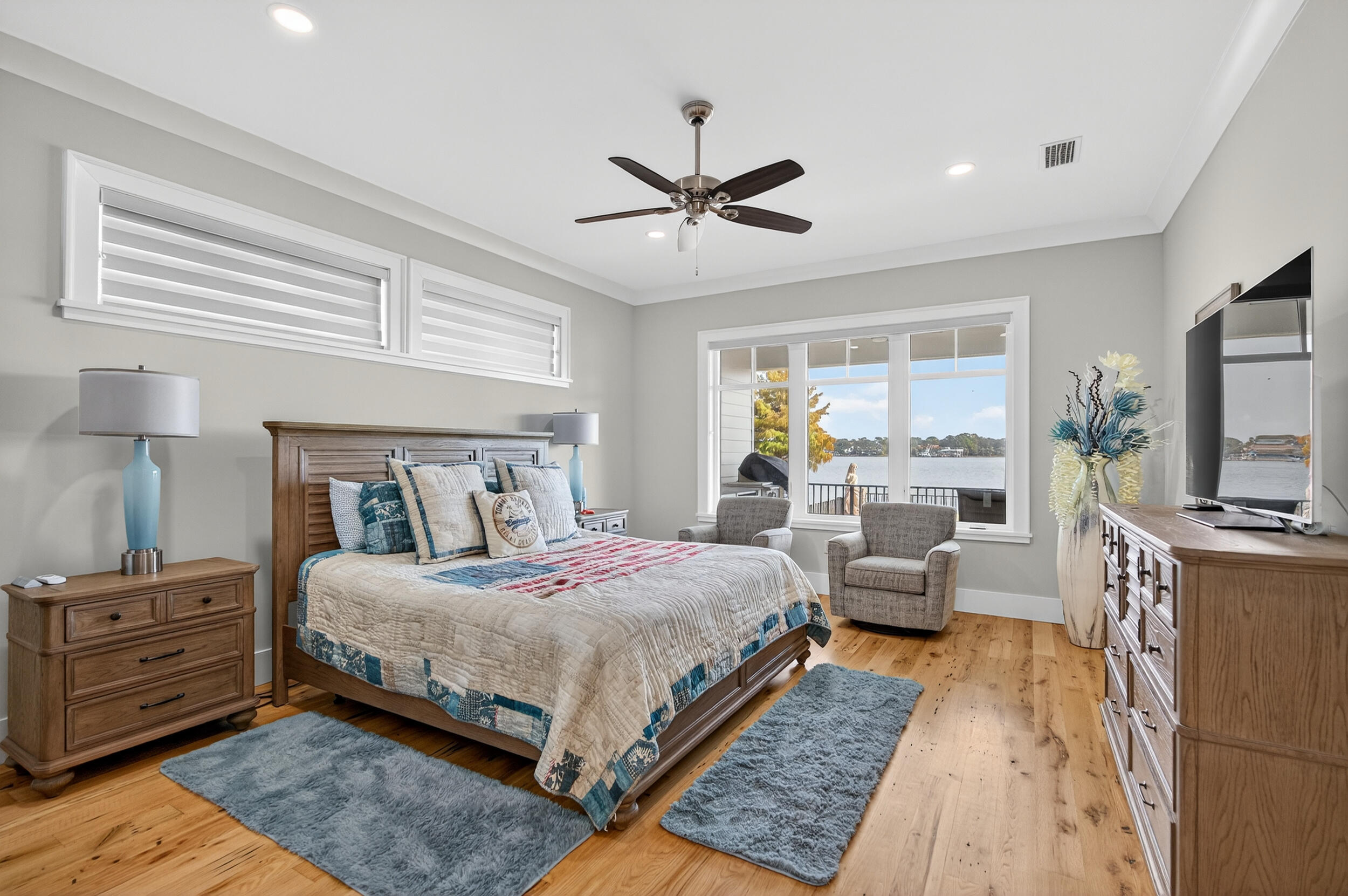 901 Peacocks Point Drive