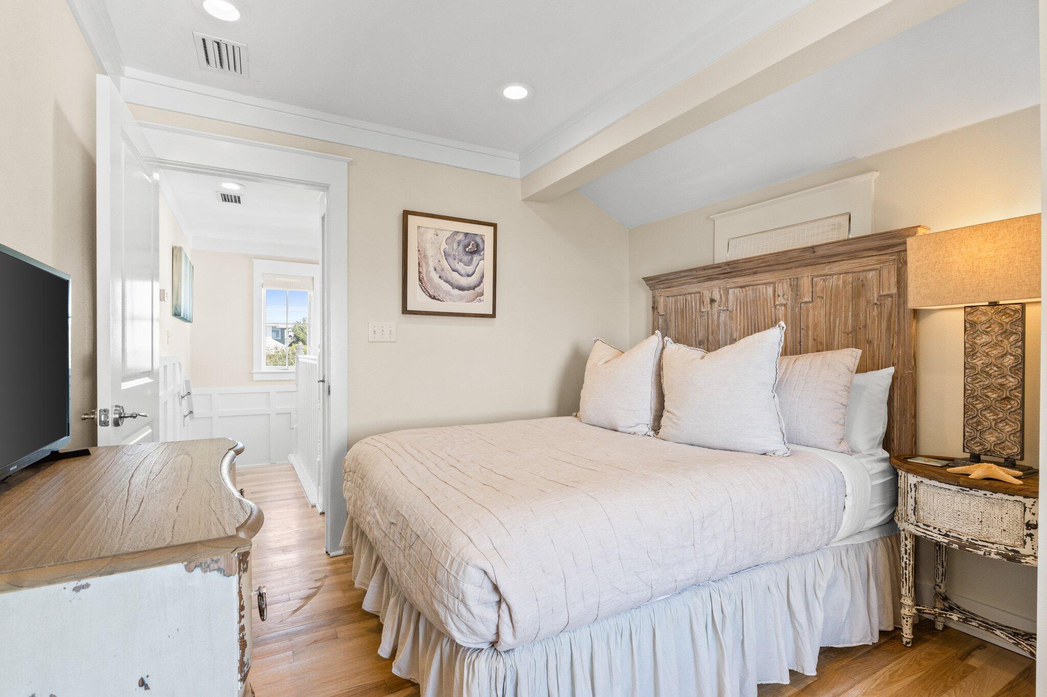 64 Chelsea Loop Road