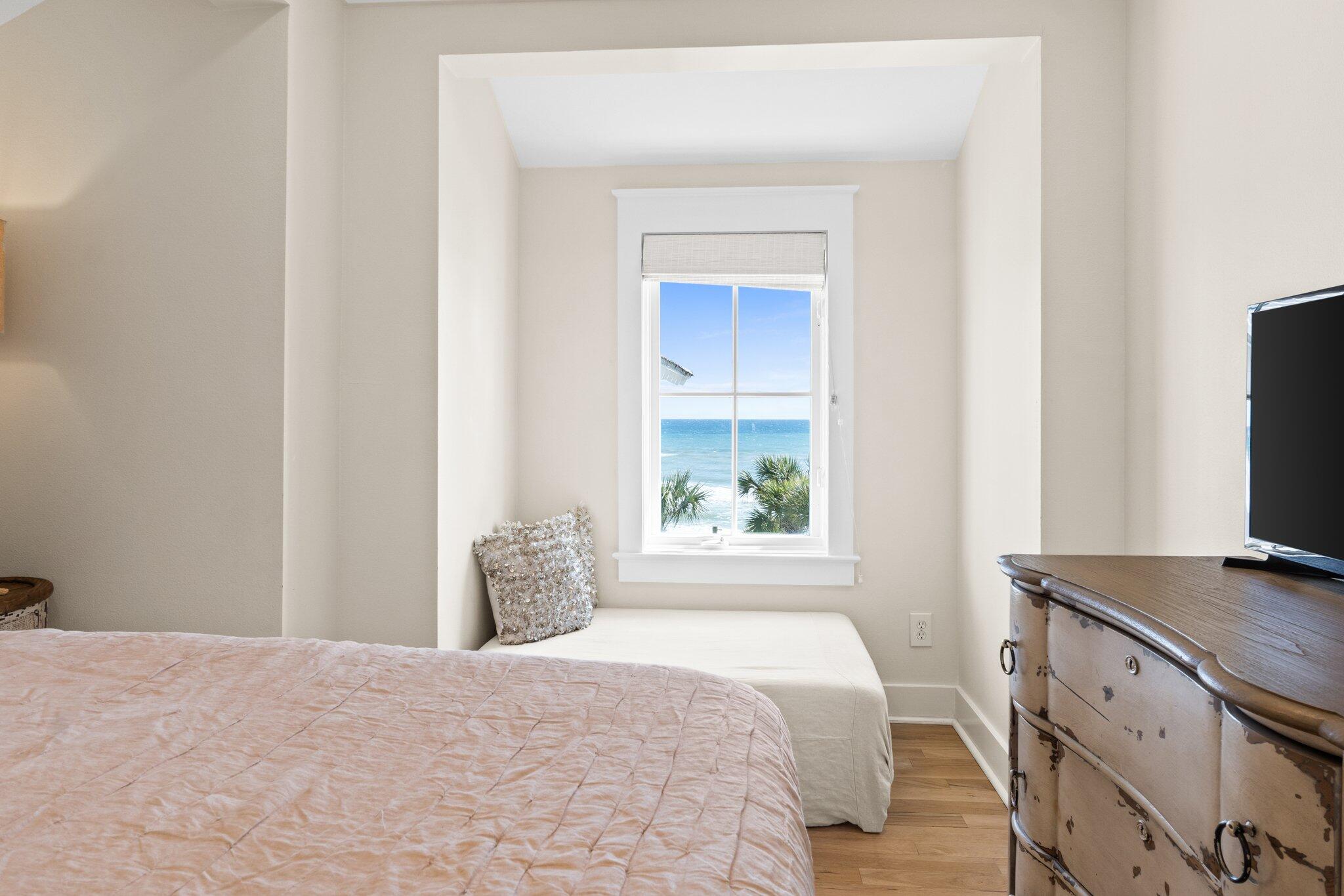 64 Chelsea Loop Road