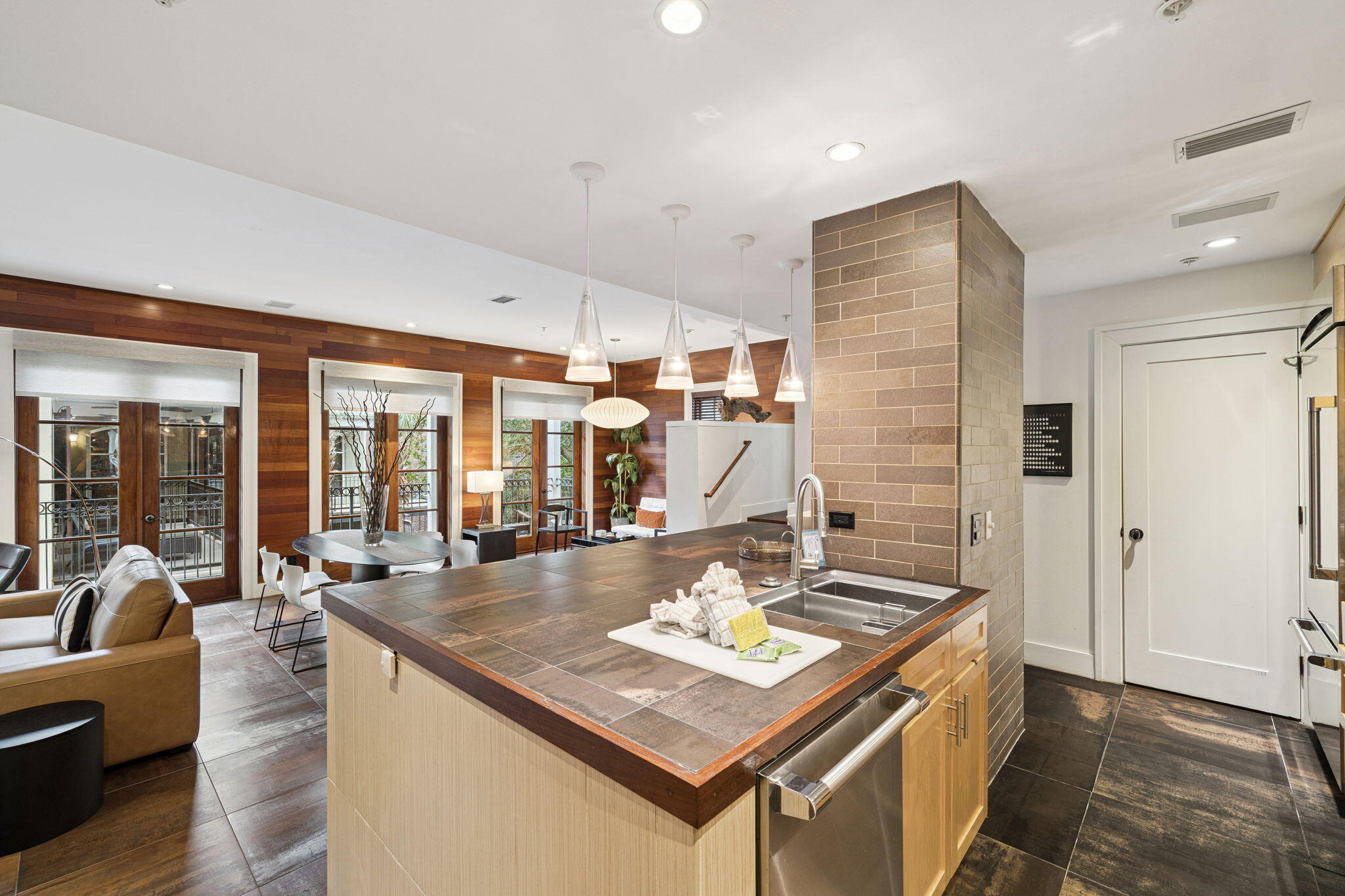 246 Fishermans Wharf 246