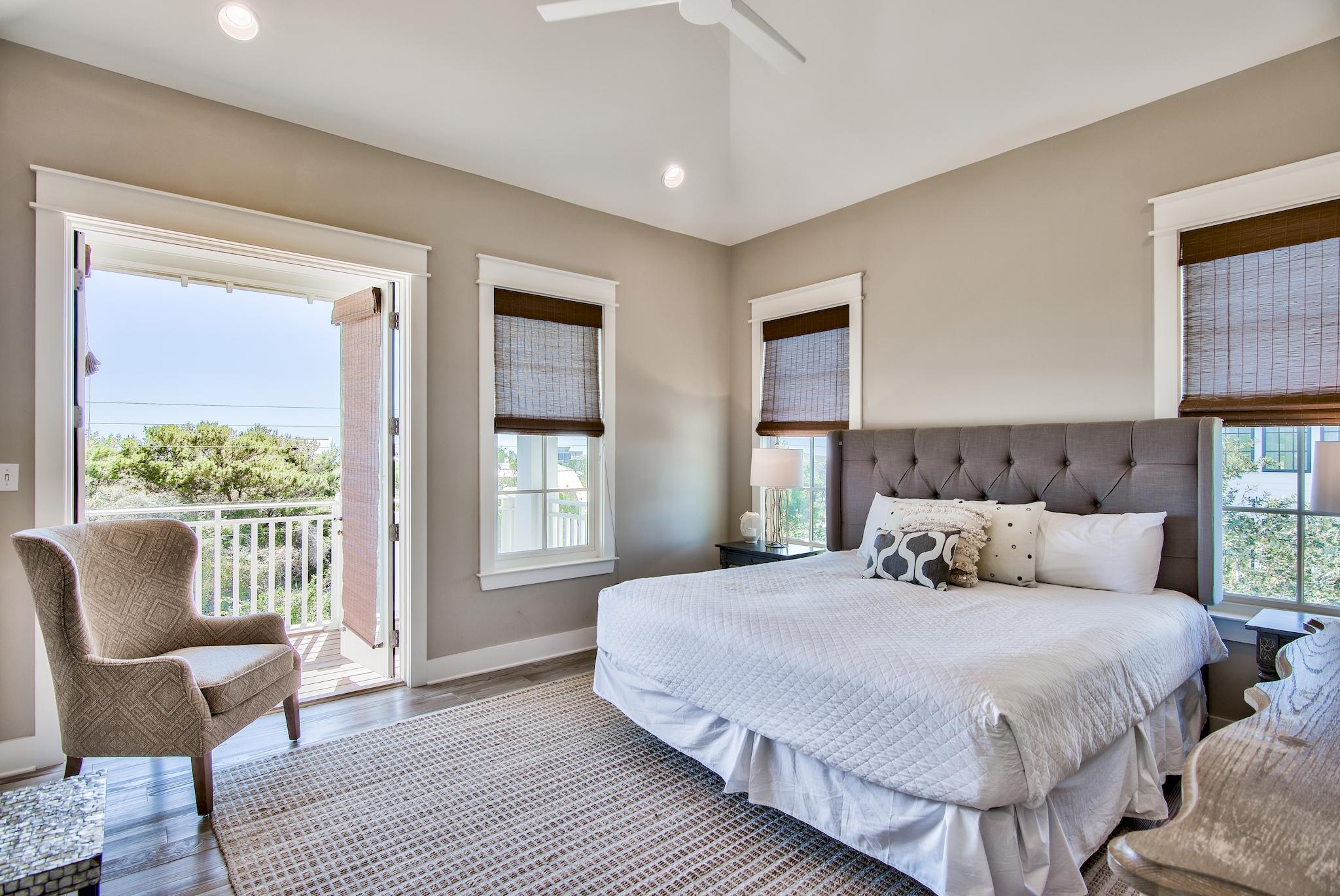 165 Sand Oaks Circle