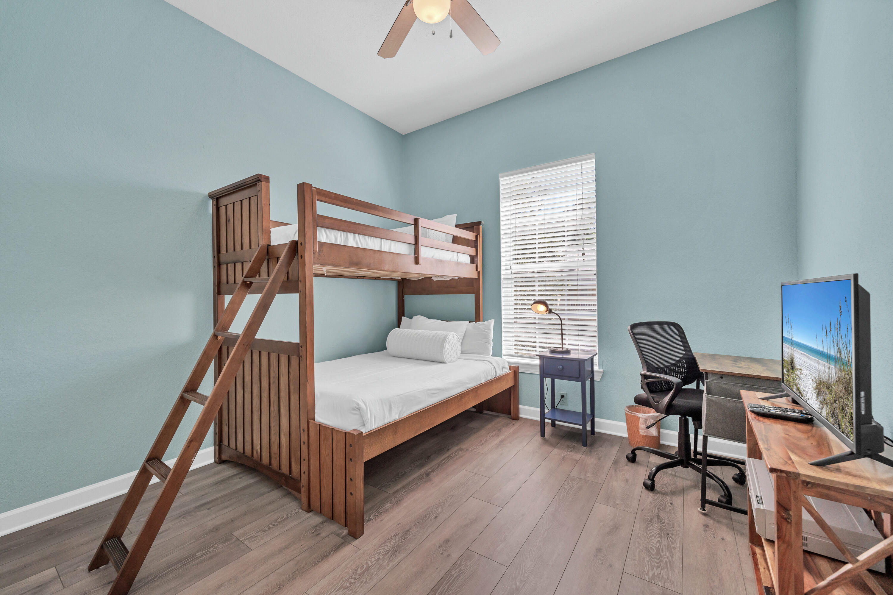 2325 Crystal Cove Lane 325