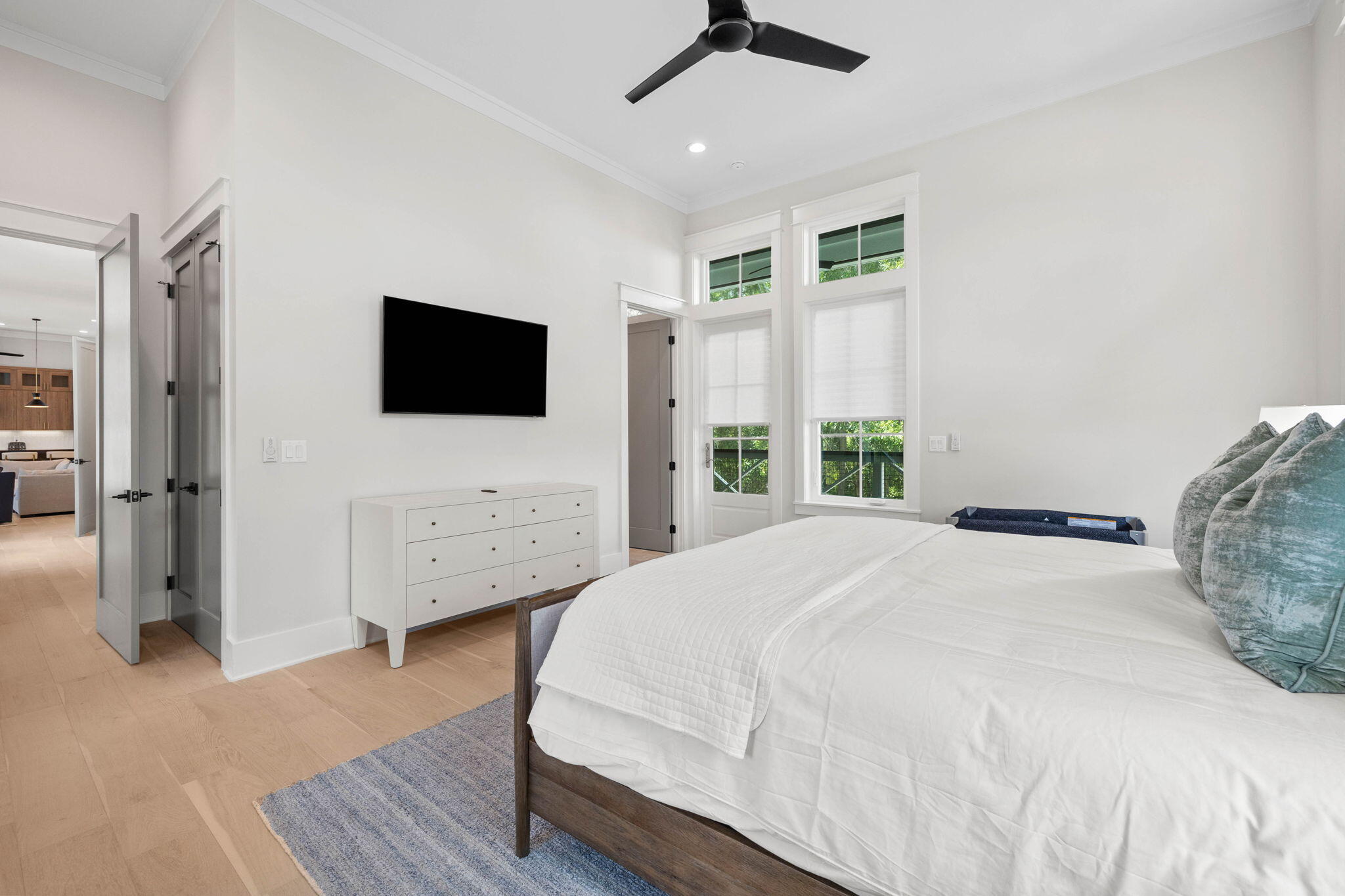 3232 W County Hwy 30A