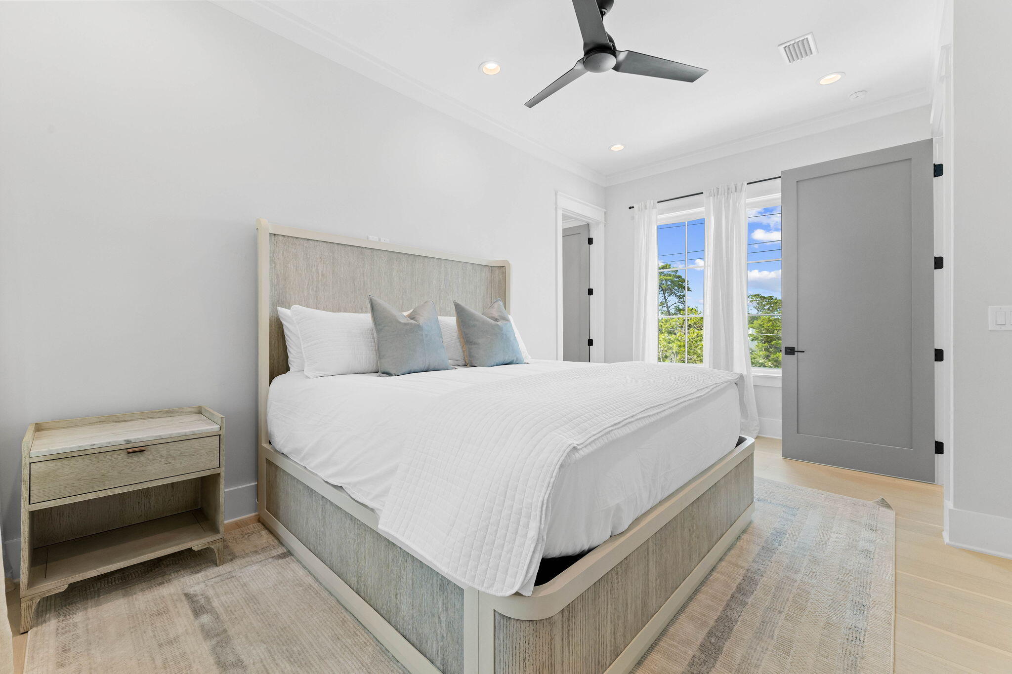 3232 W County Hwy 30A