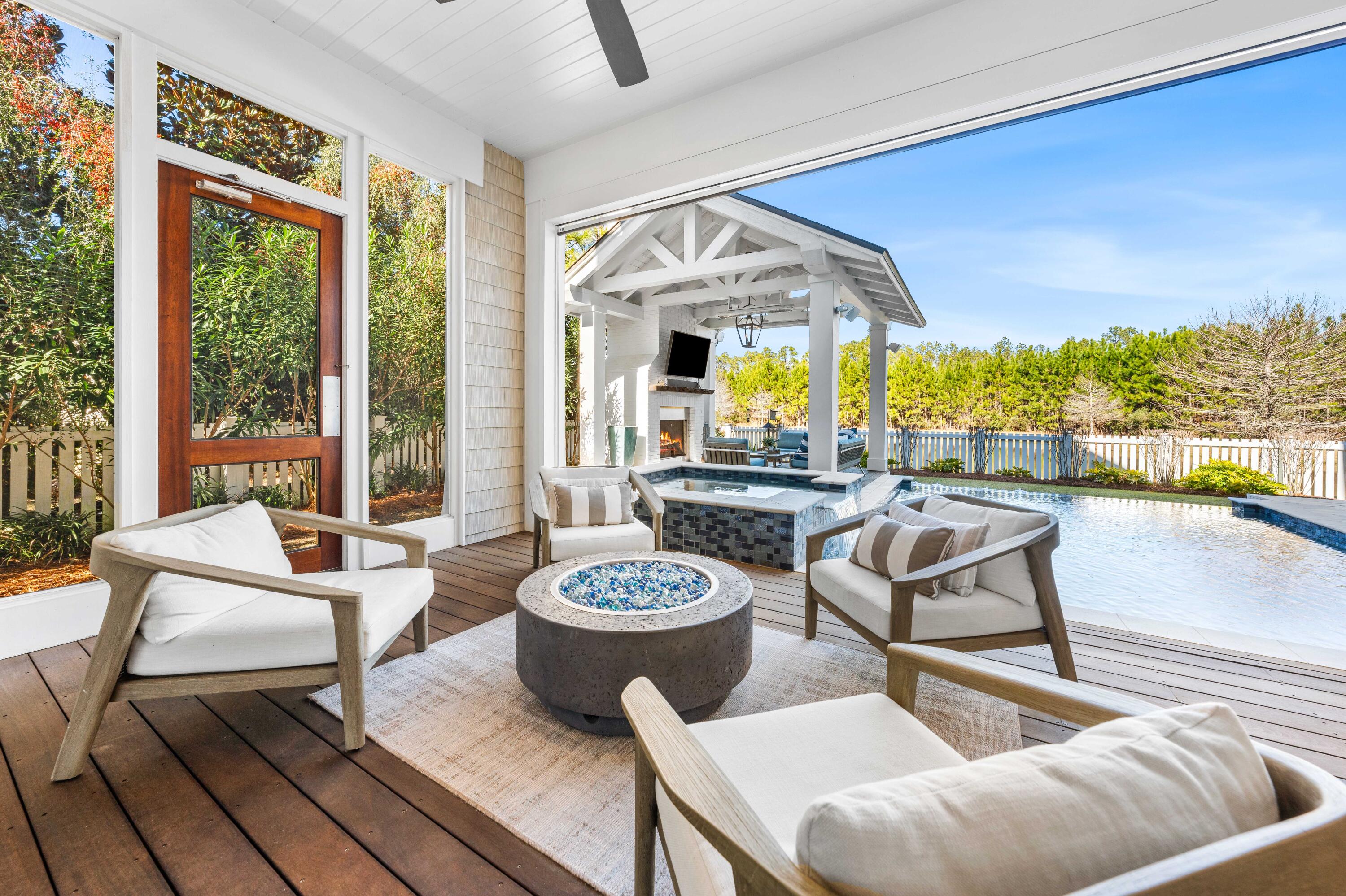 55 Seastone Court