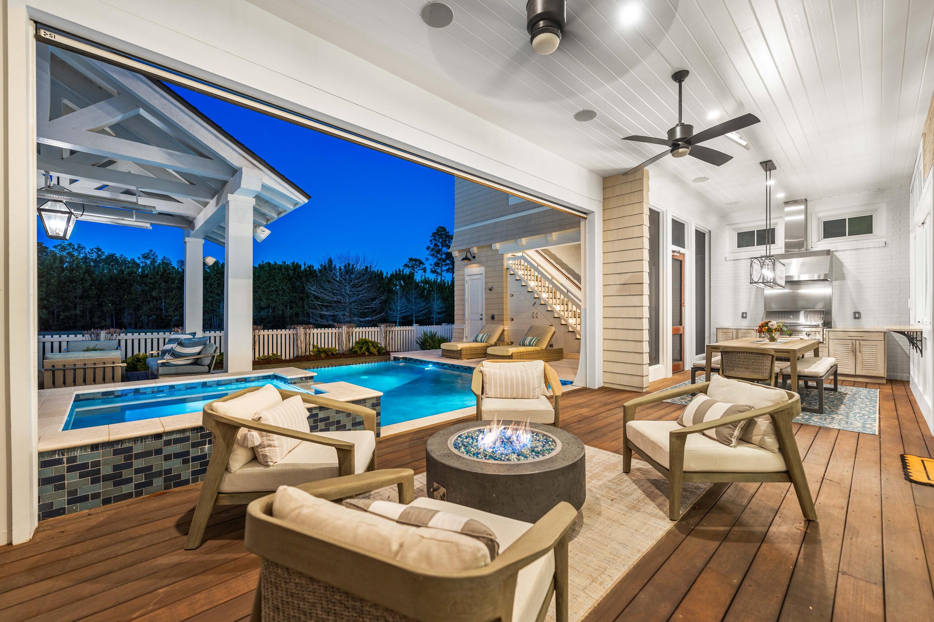 55 Seastone Court