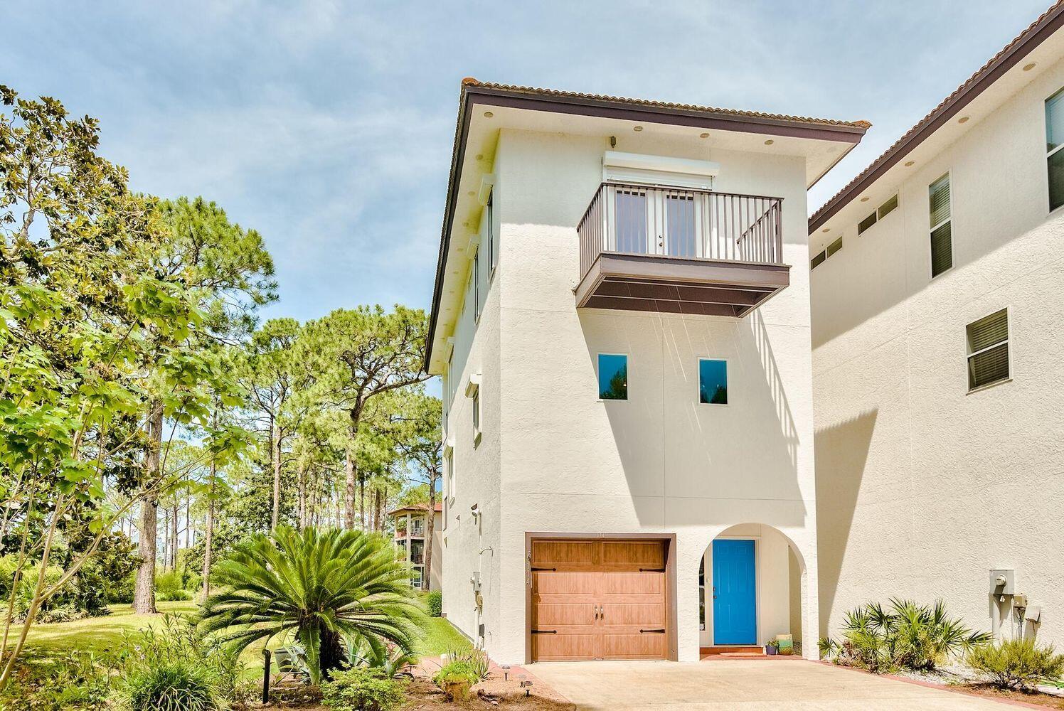 114 Mar A Lago Boulevard 1