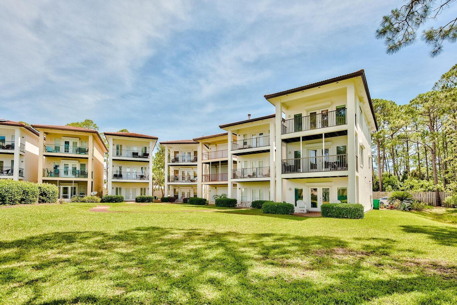 114 Mar A Lago Boulevard 1