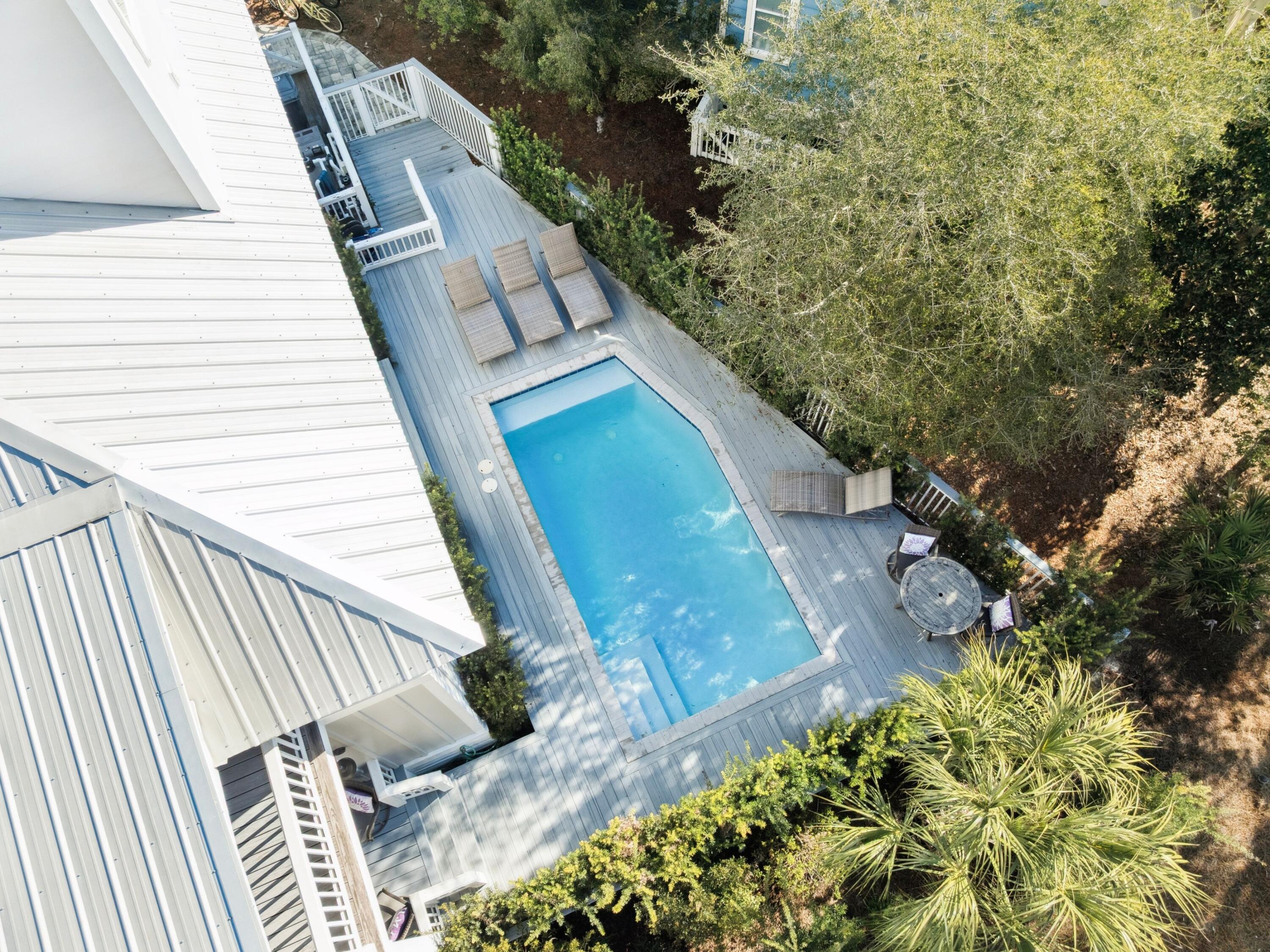 102 Flip Flop Lane