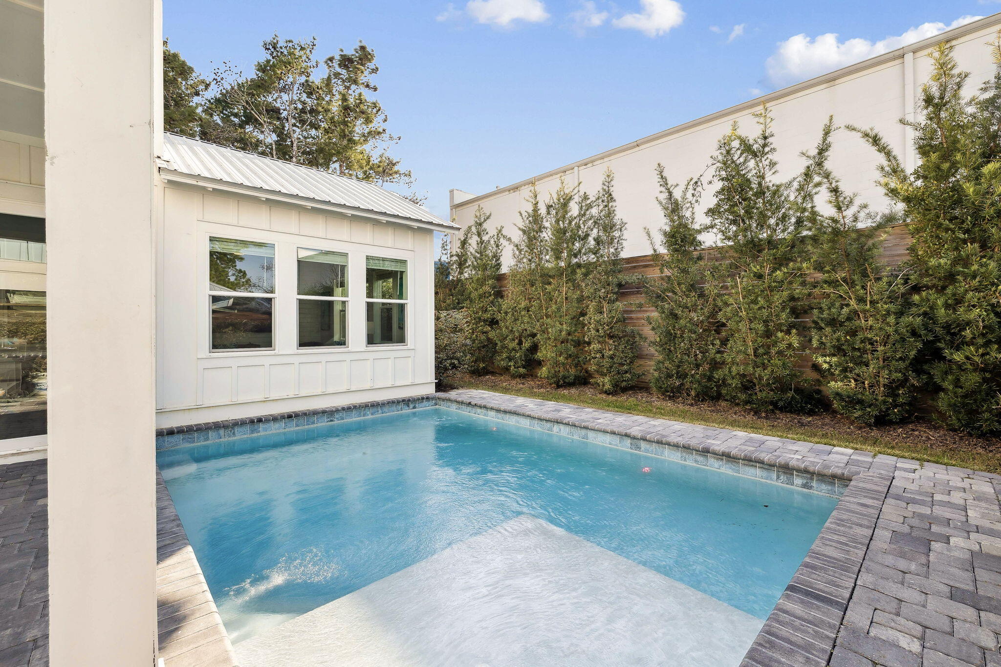 147 Charlotte Avenue